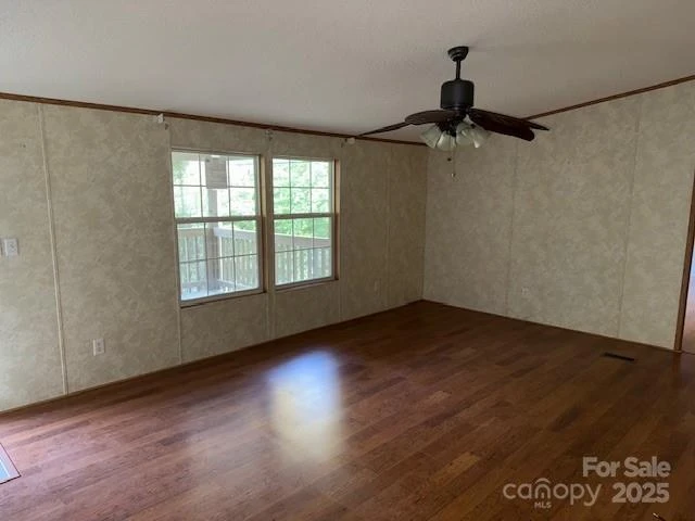 623 Shadowood Drive - Photo 7
