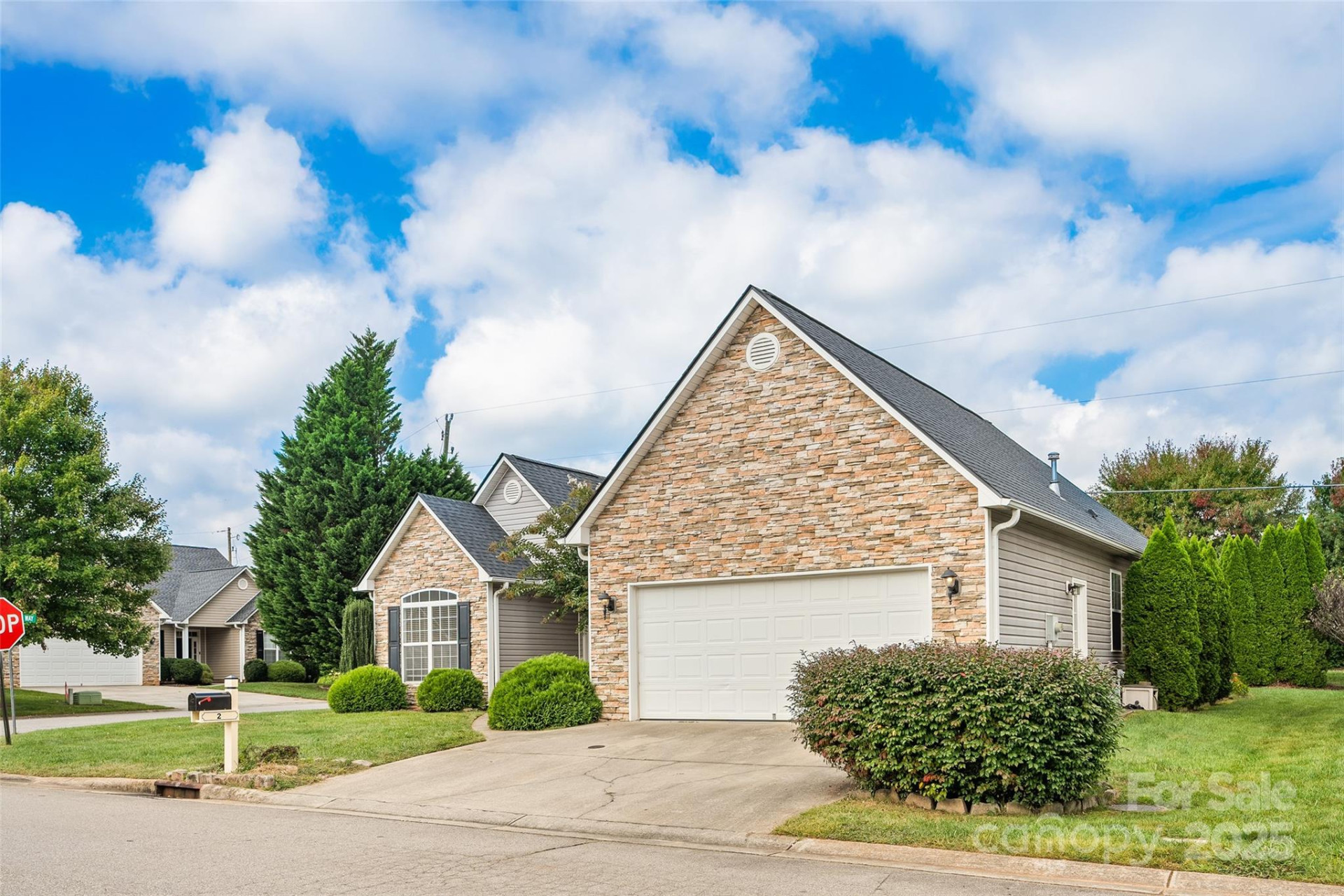 2 Thornwood Court - Photo 3