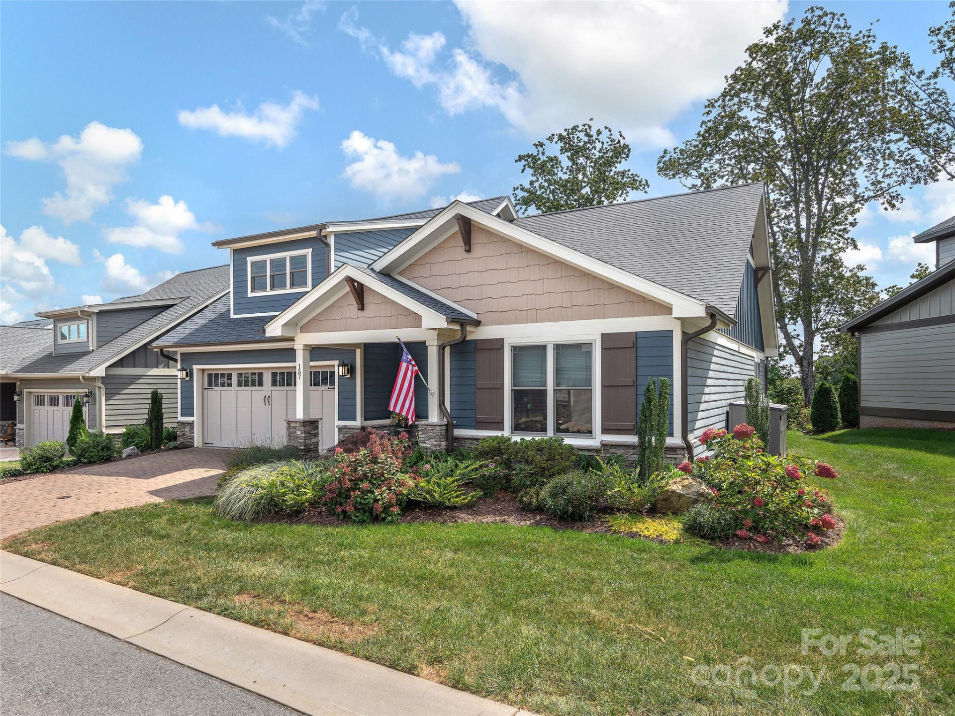 157 Waightstill Drive - Photo 2