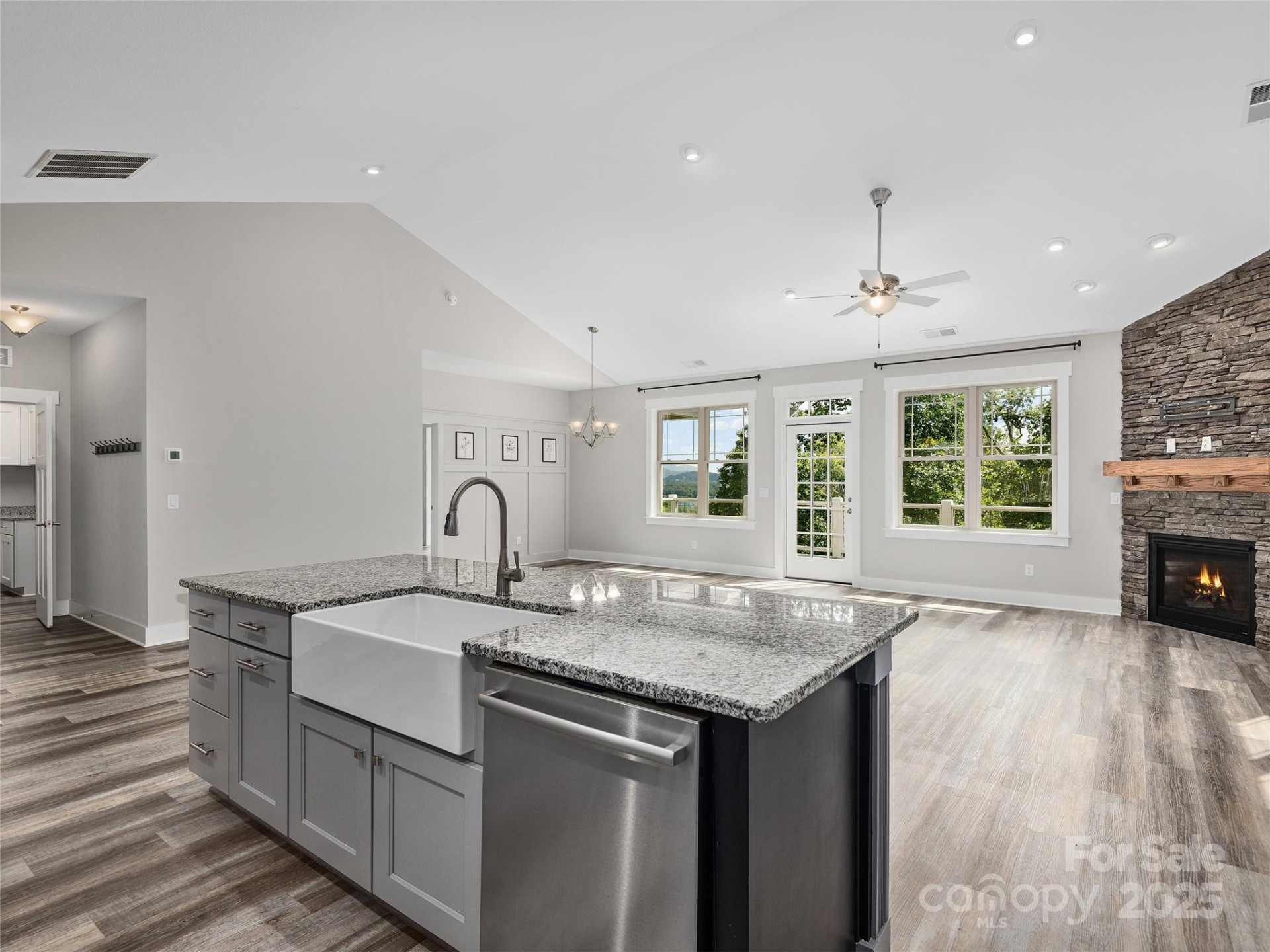 157 Waightstill Drive - Photo 14