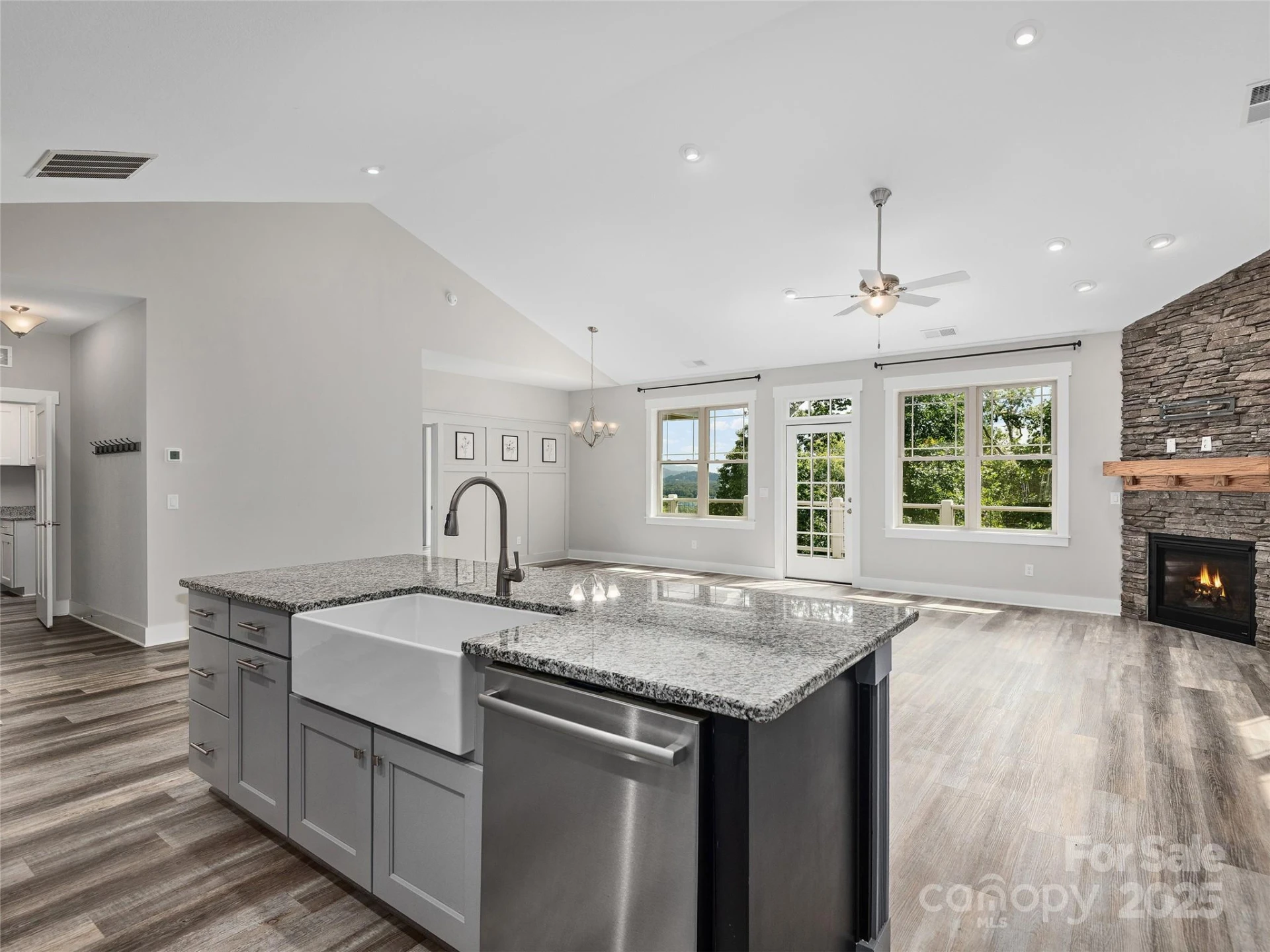 157 Waightstill Drive - Photo 14