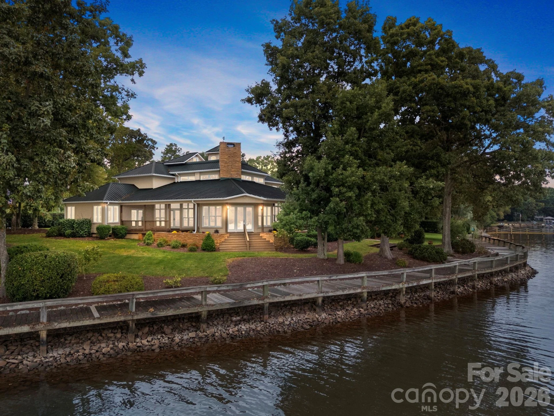 1890 Yacht Club Drive - Photo 2