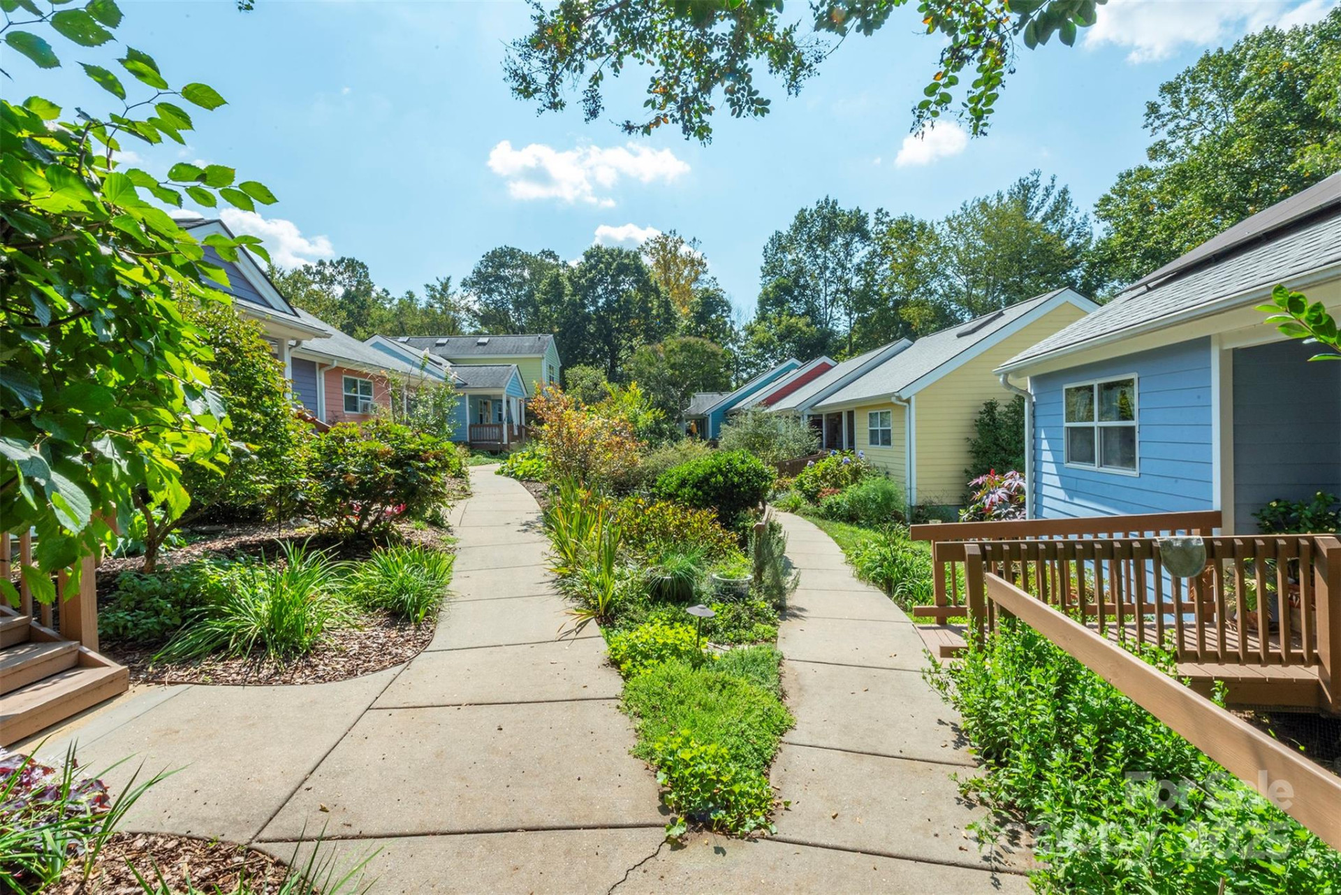 43 Vermont Court #D14 - Photo 37