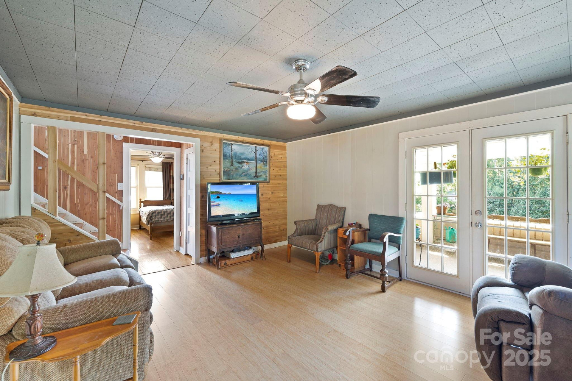 31 Abbott Road - Photo 3