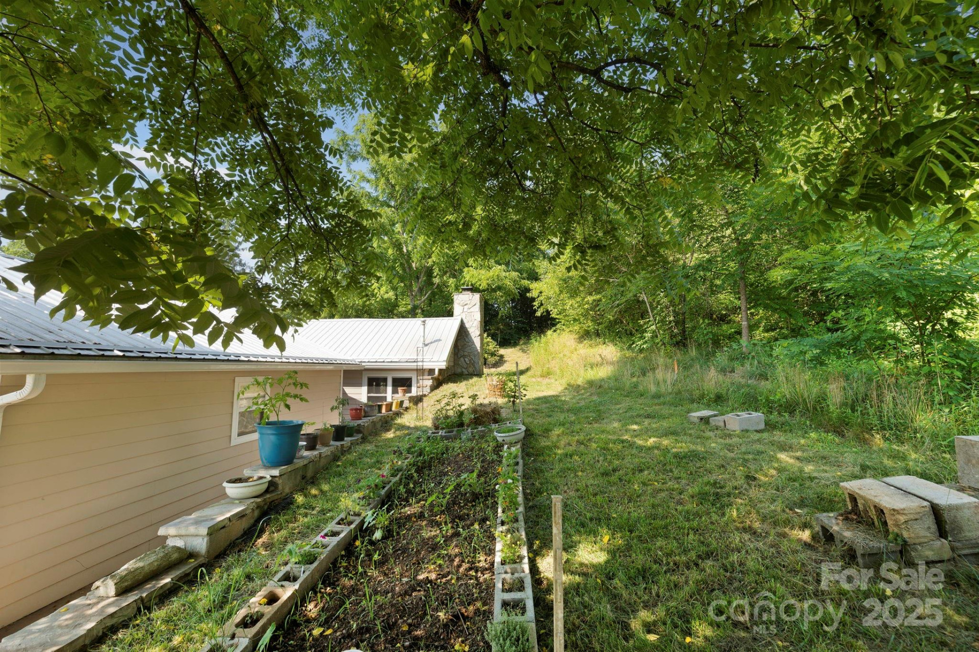 31 Abbott Road - Photo 27