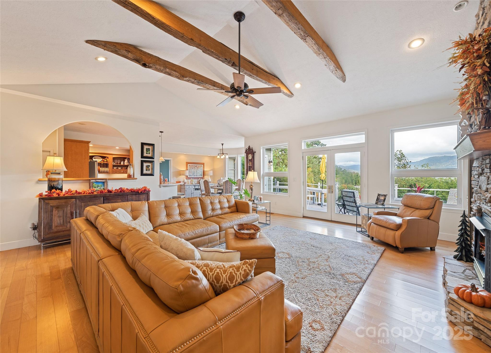 966 Coyote Hollow Road - Photo 8