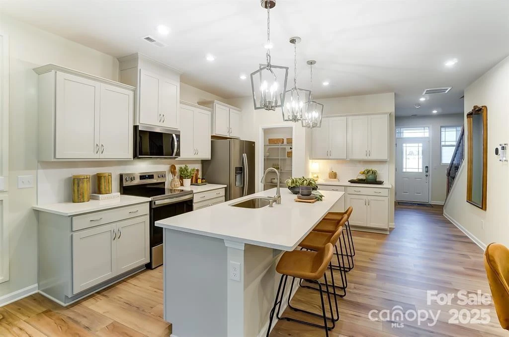 629 Cassidy Court - Photo 5