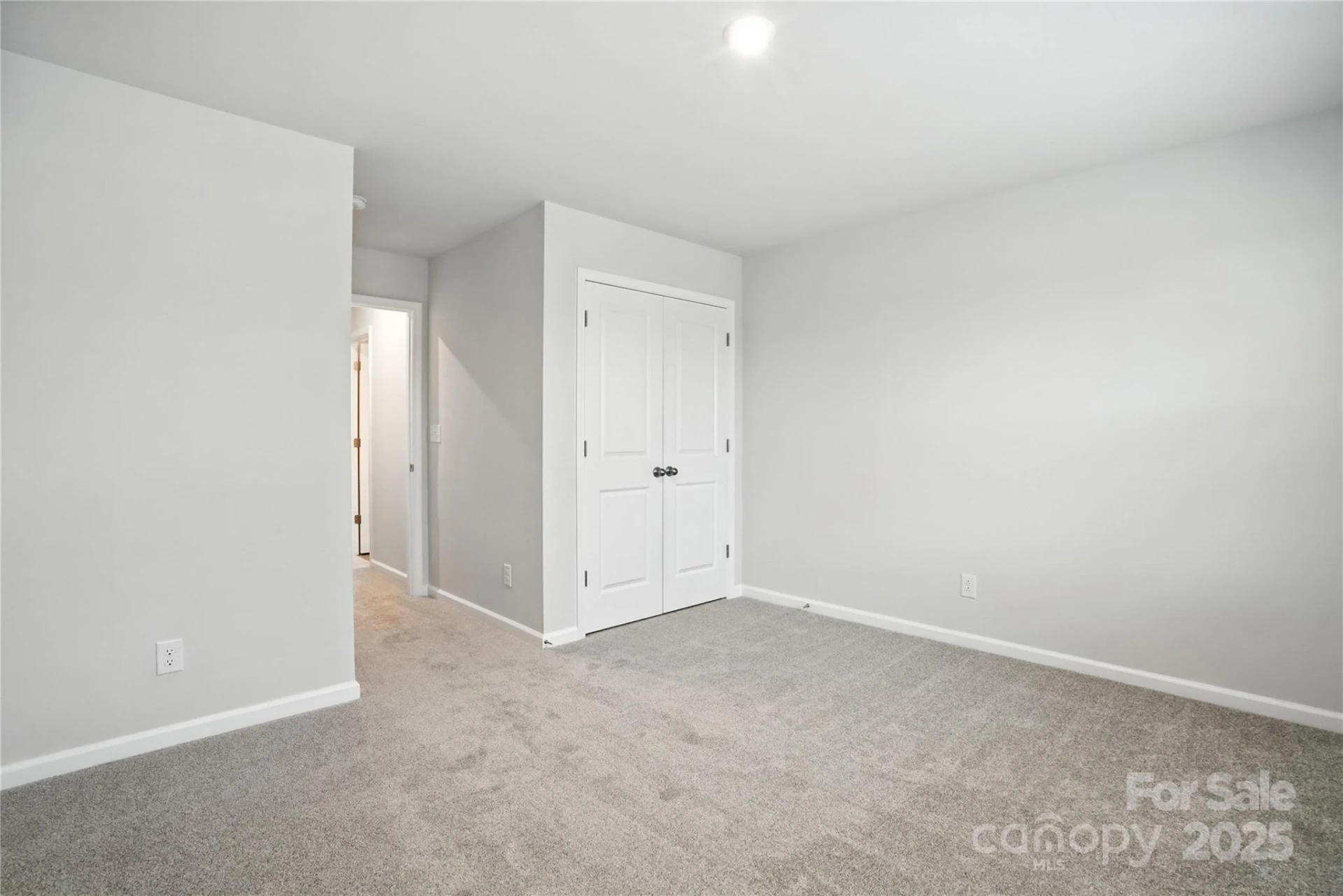 633 Cassidy Court - Photo 20