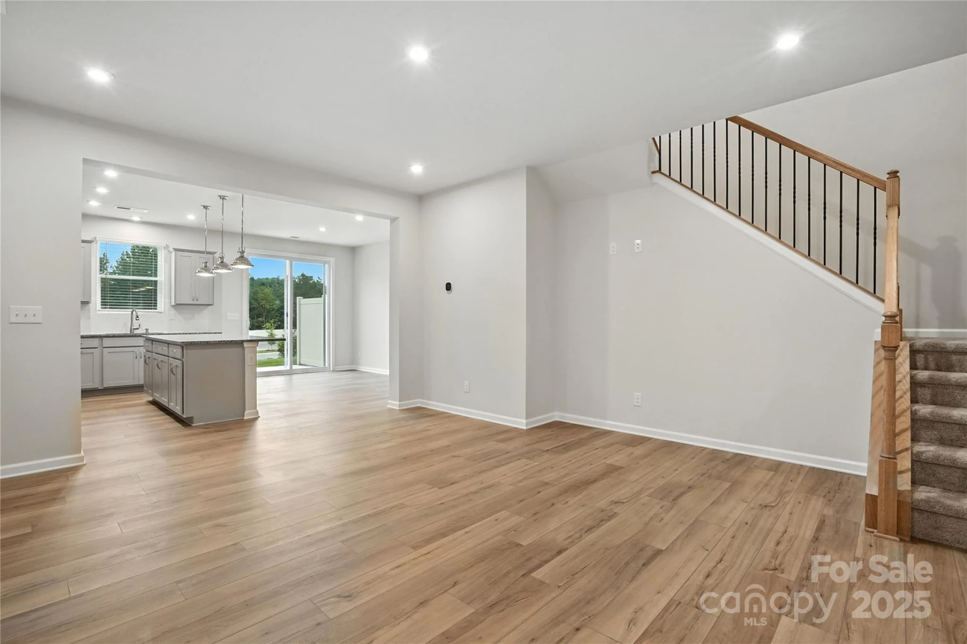633 Cassidy Court - Photo 10