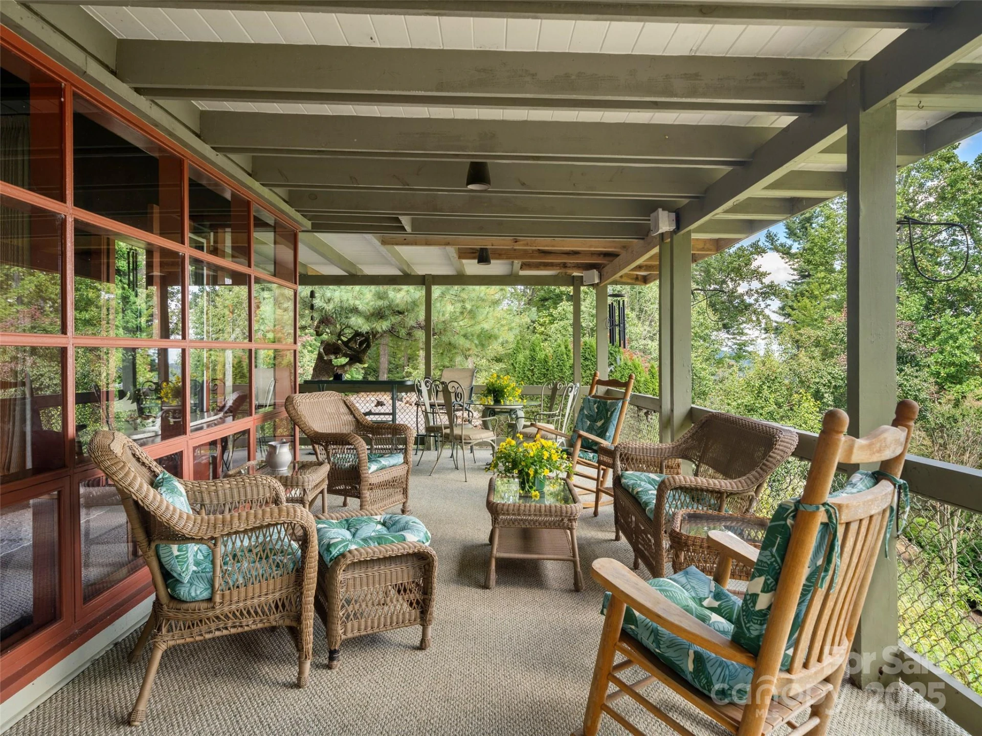 435 Upper Laurel Drive - Photo 17