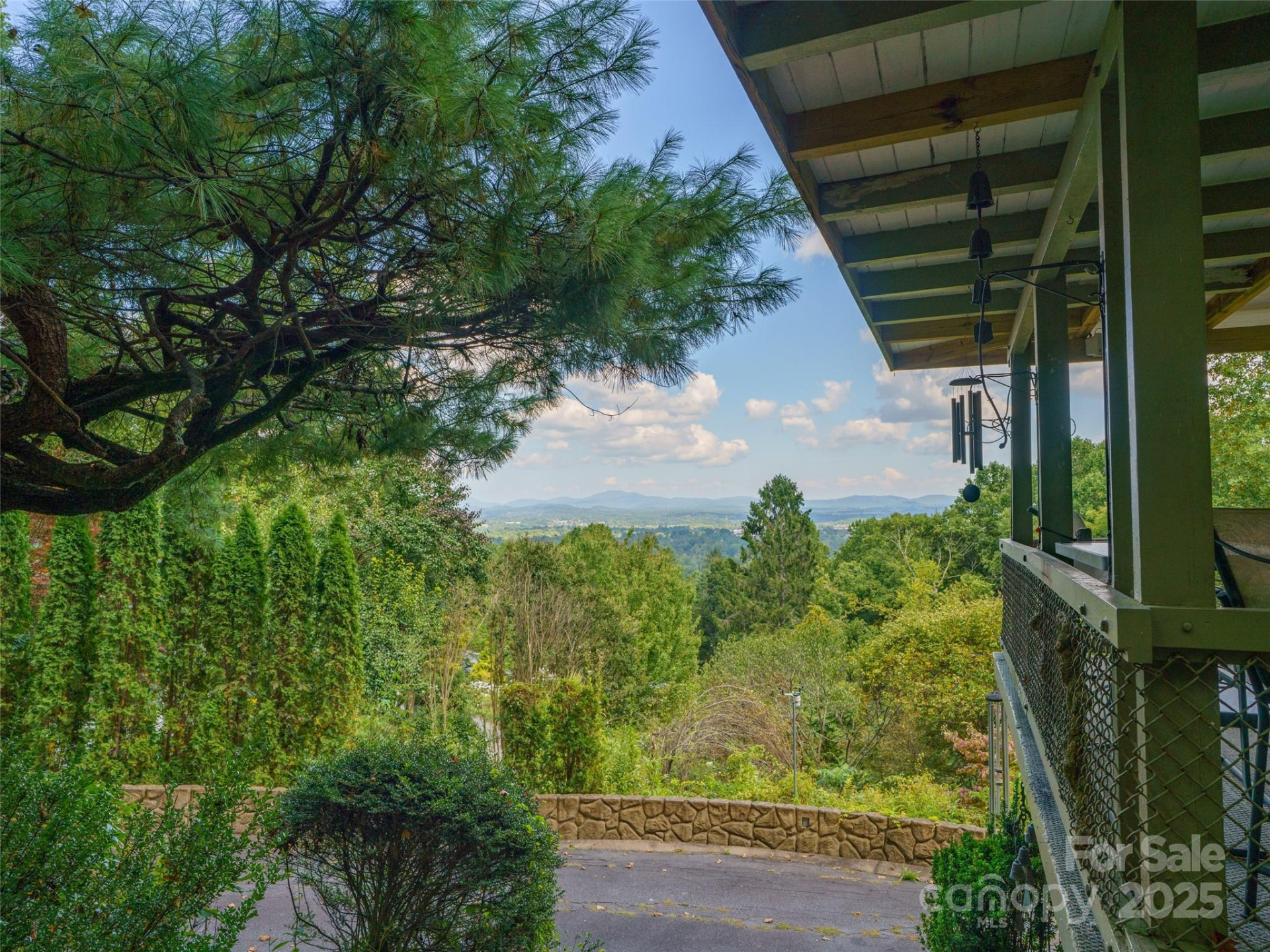 435 Upper Laurel Drive - Photo 22