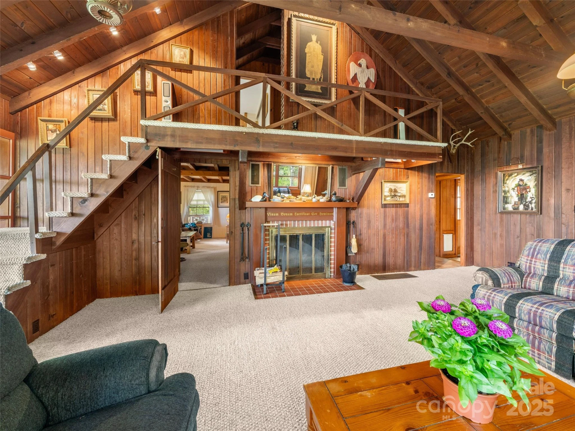 435 Upper Laurel Drive - Photo 4