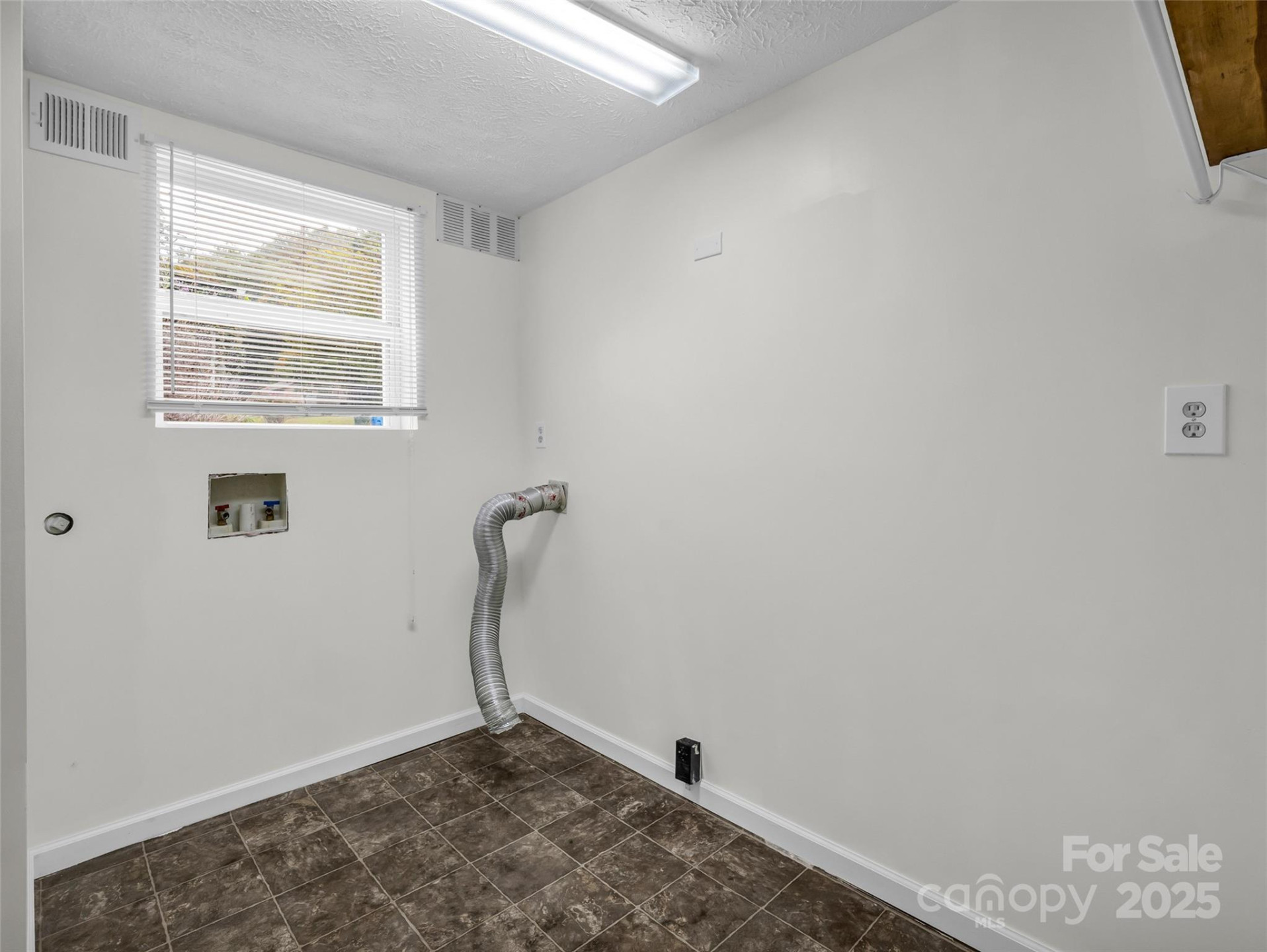 6 Beech Street - Photo 23