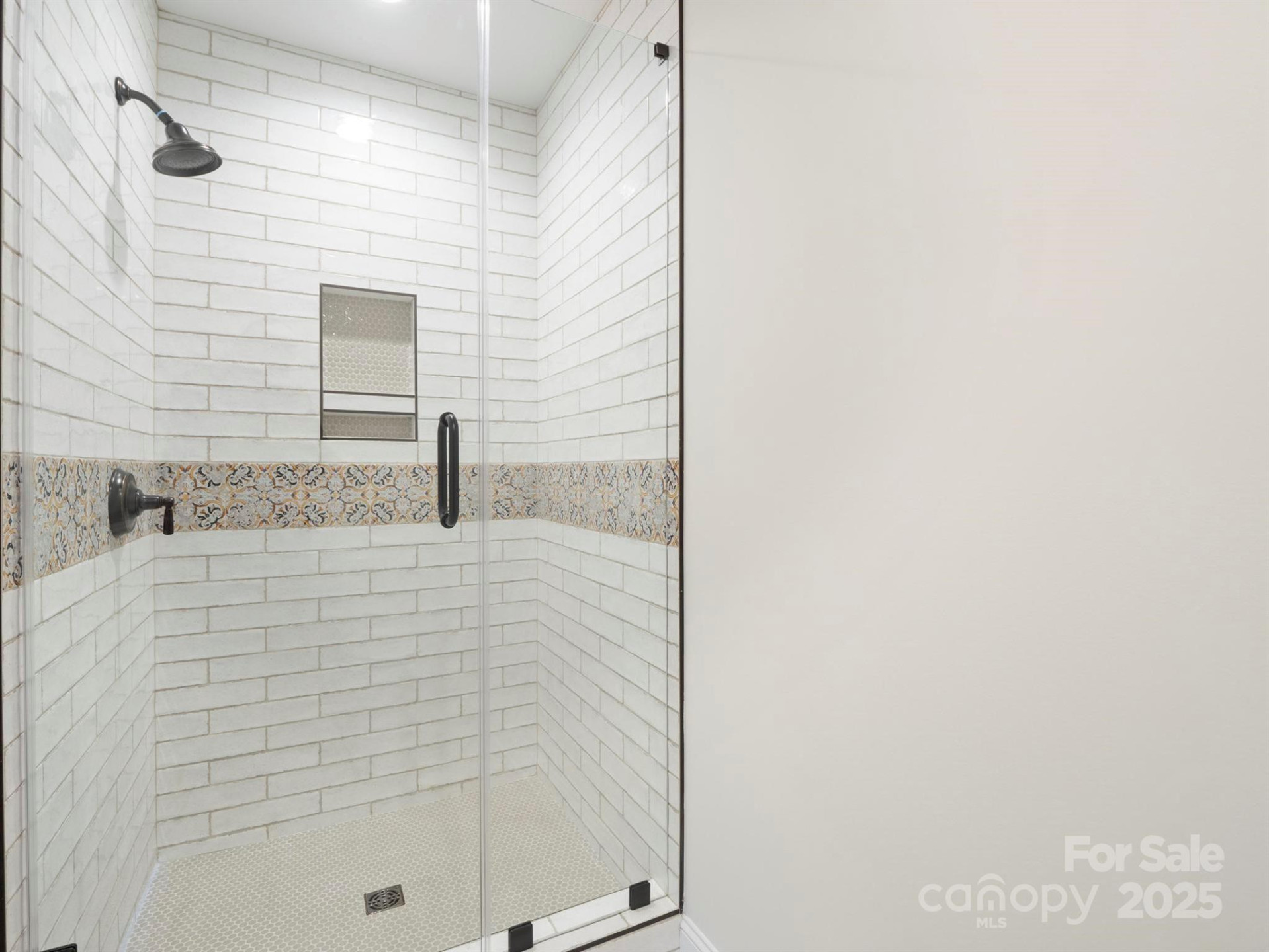 100 Gilbert Road - Photo 16