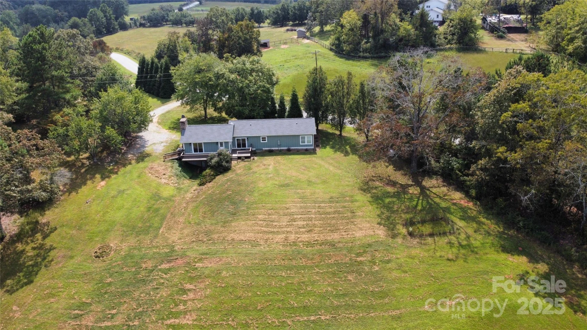 100 Gilbert Road - Photo 3