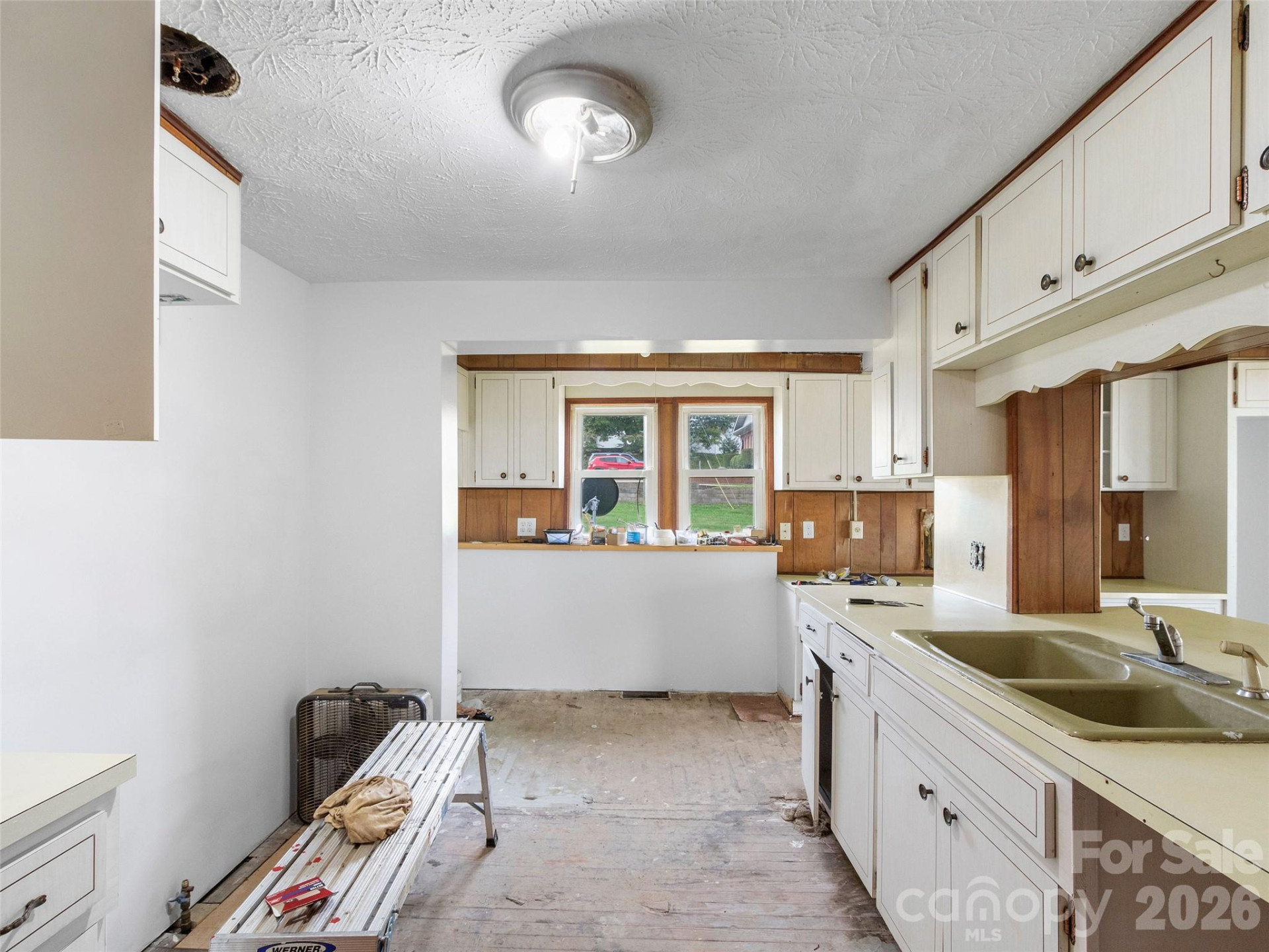 505 Main Street - Photo 16