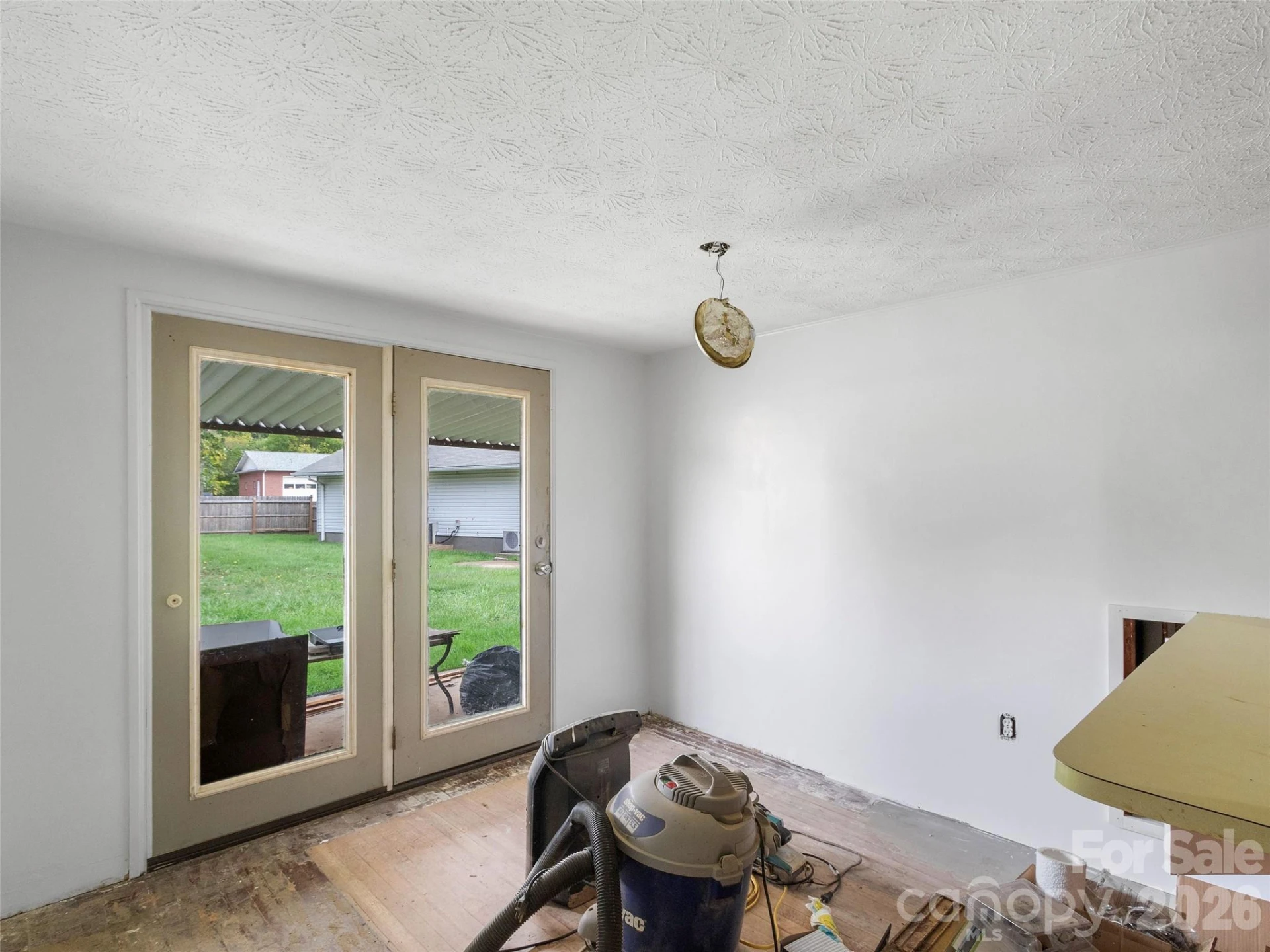 505 Main Street - Photo 17