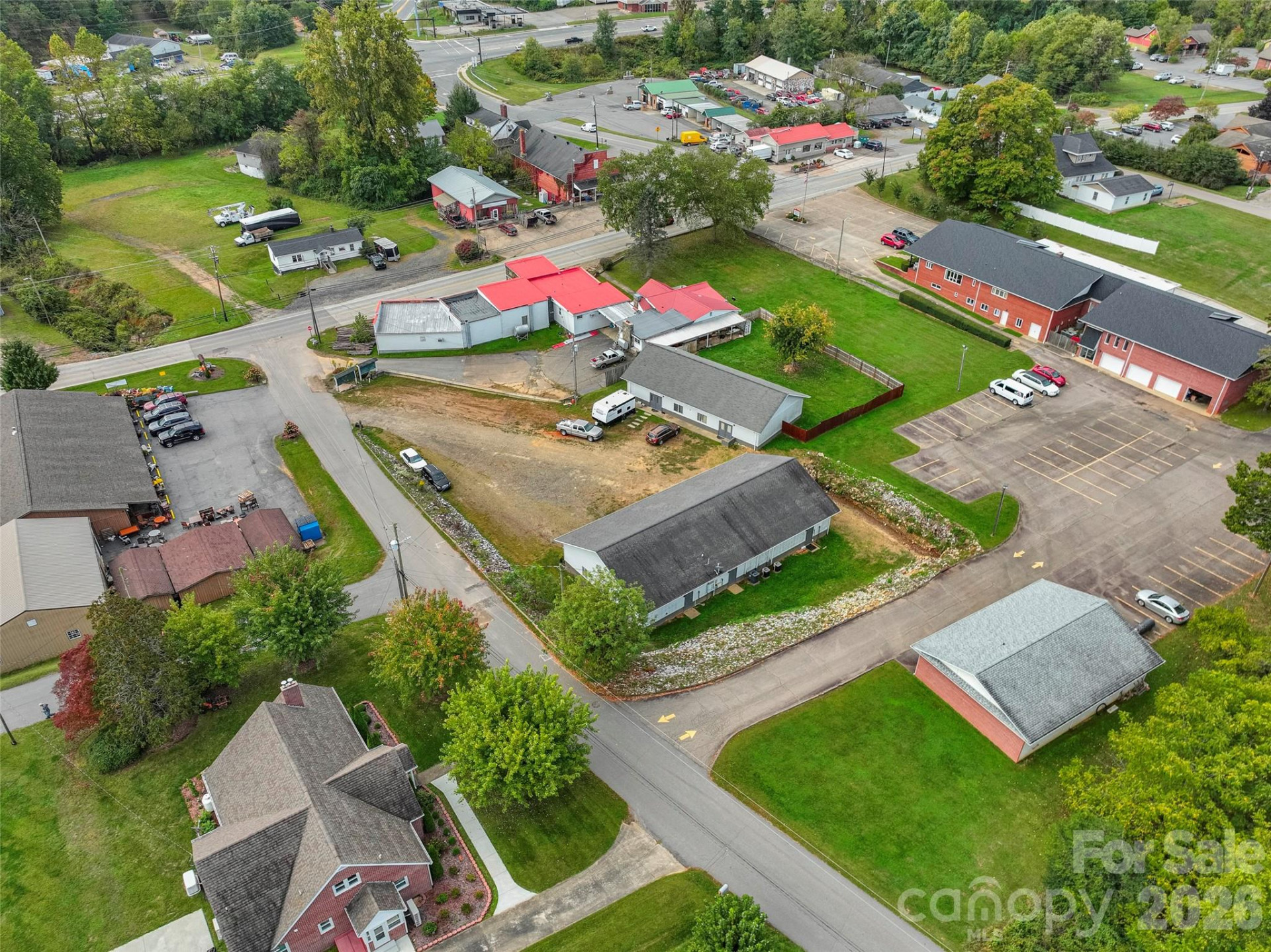 505 Main Street - Photo 5