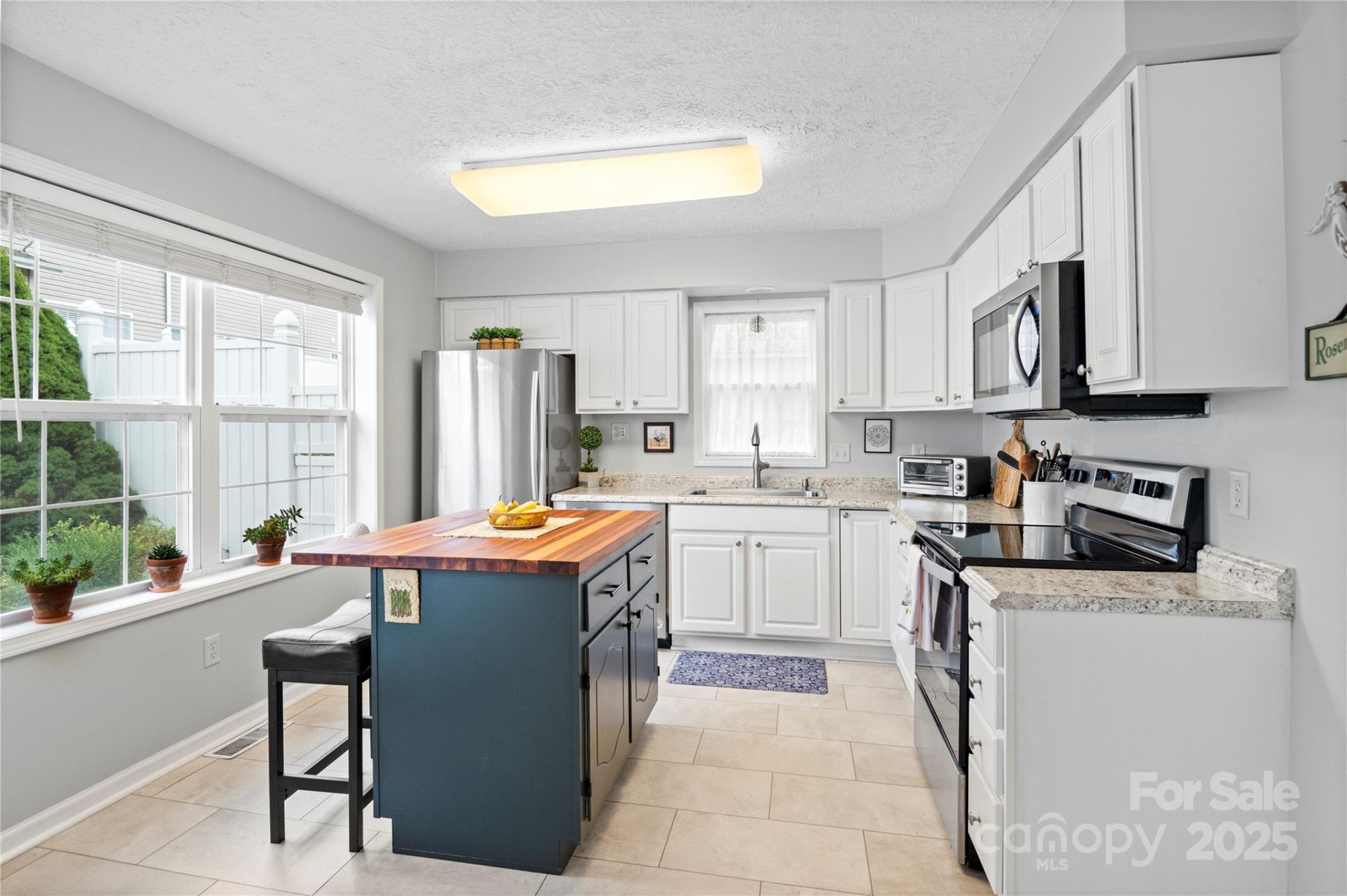 204 Pembrook Road - Photo 3