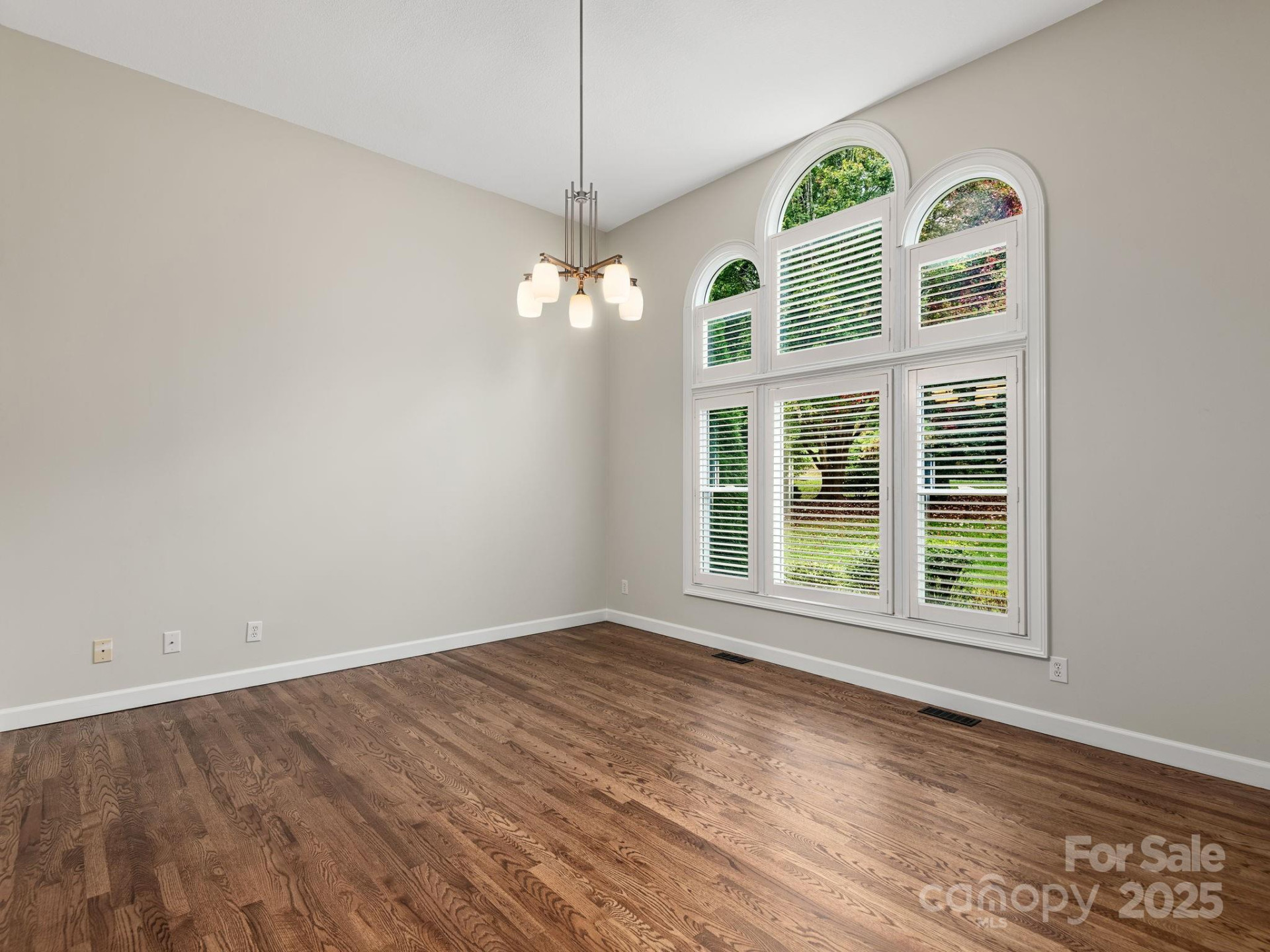 321 Scarlet Tanager Court - Photo 7