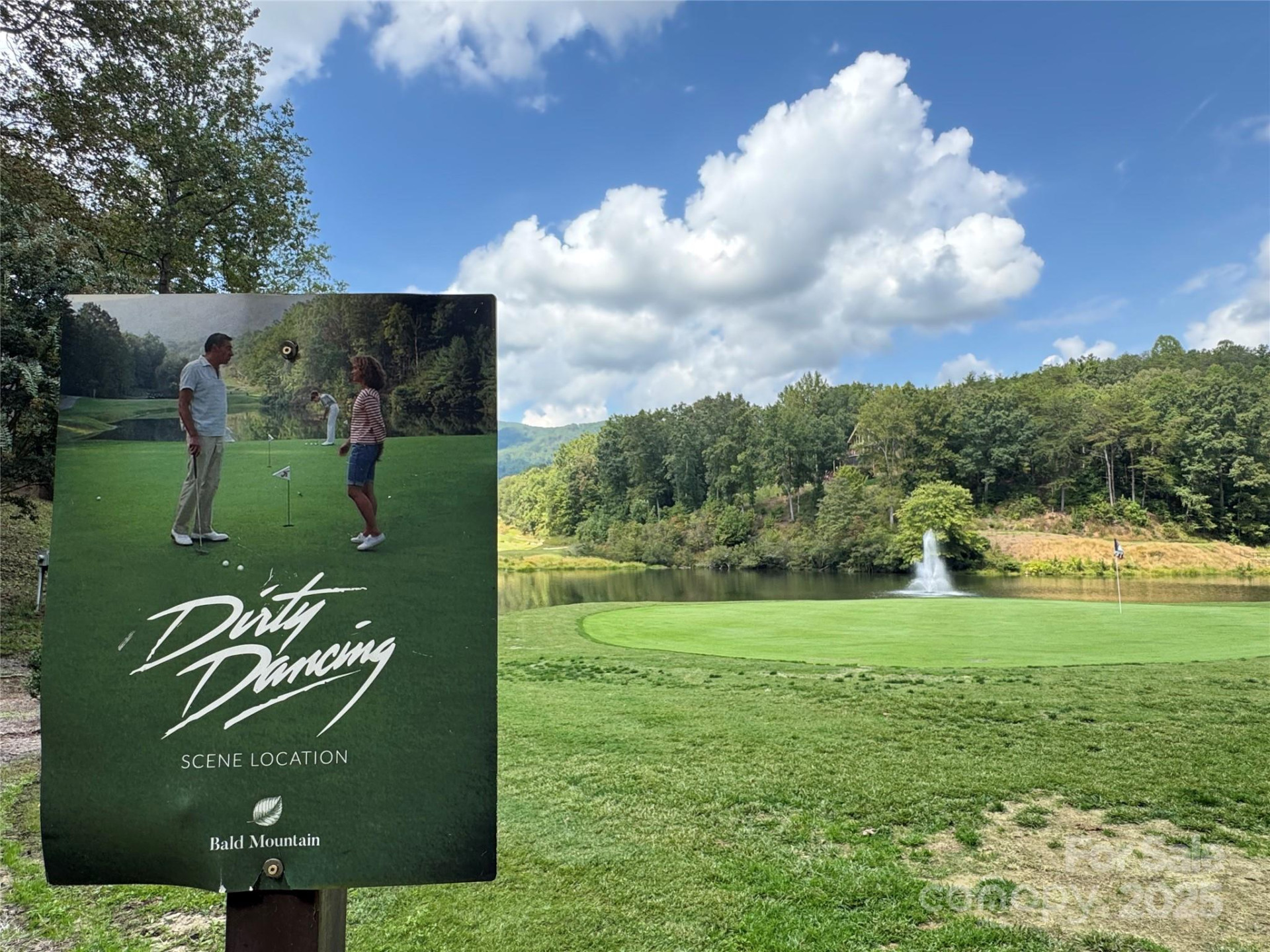 36 Bee Tree Point Court