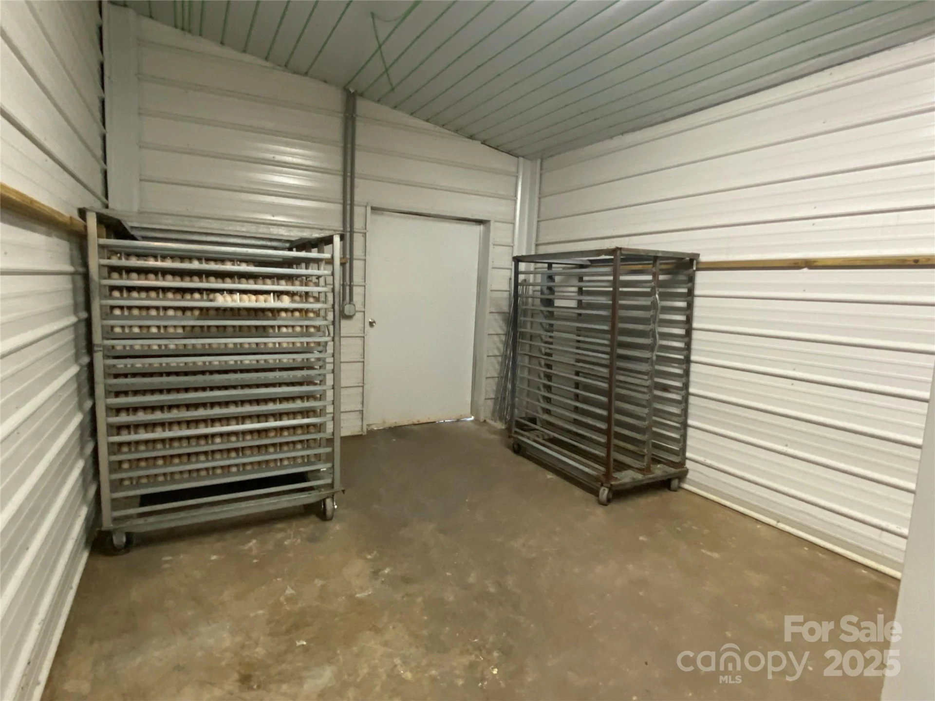382 Poole Road - Photo 5