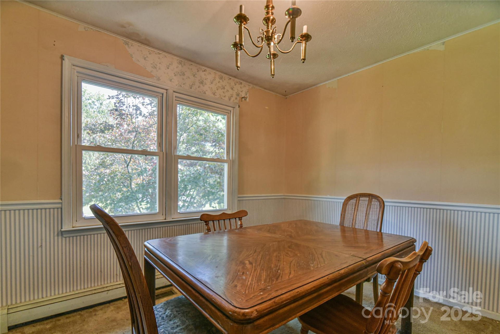 24 Camelot Drive - Photo 8