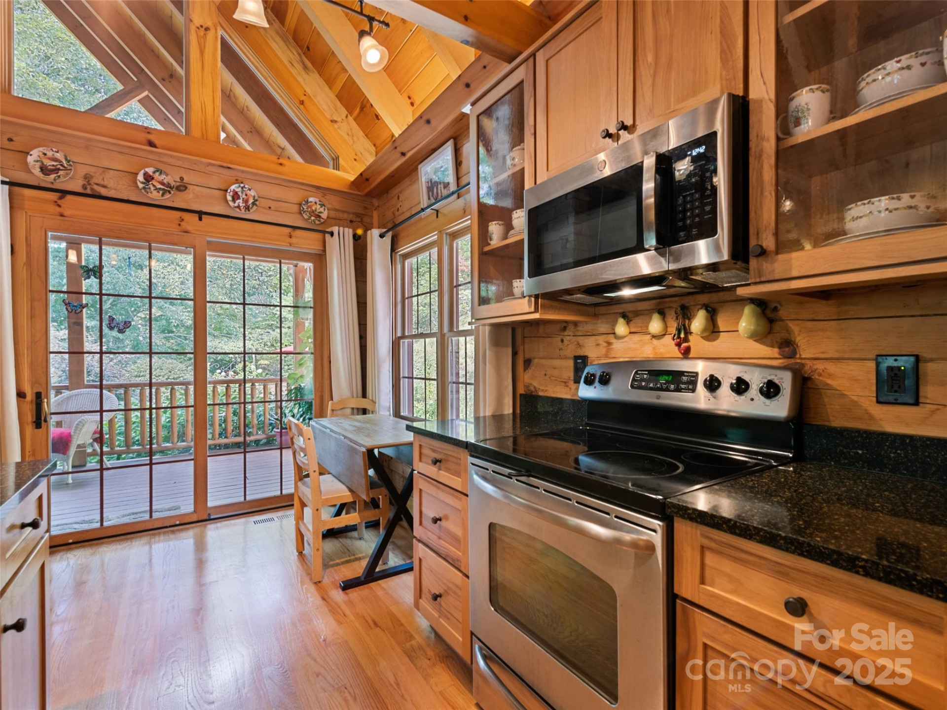 648 Suntrace Circle - Photo 27