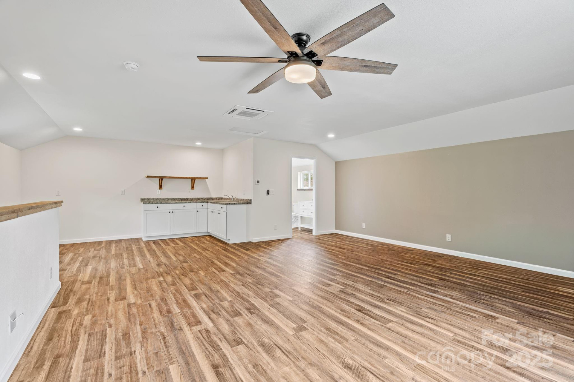 204 Mountain Spring Lane - Photo 35