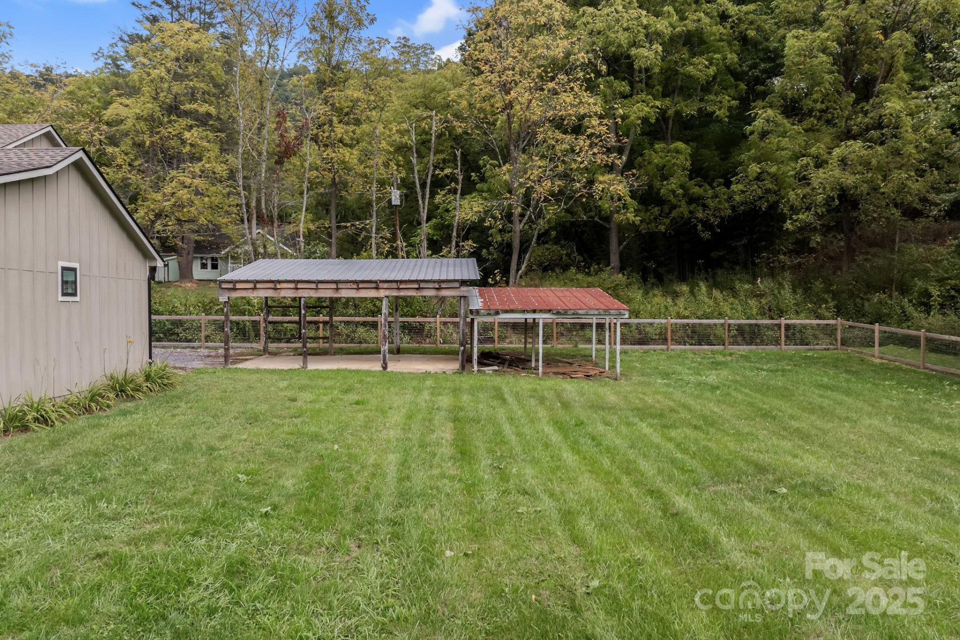 204 Mountain Spring Lane - Photo 41