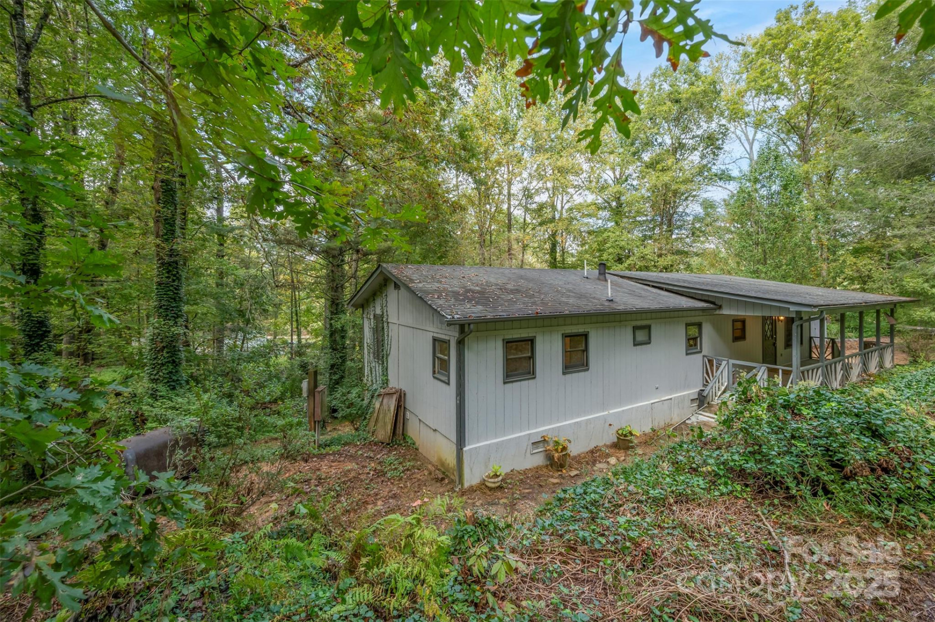 102 Windwood Hill Road - Photo 2