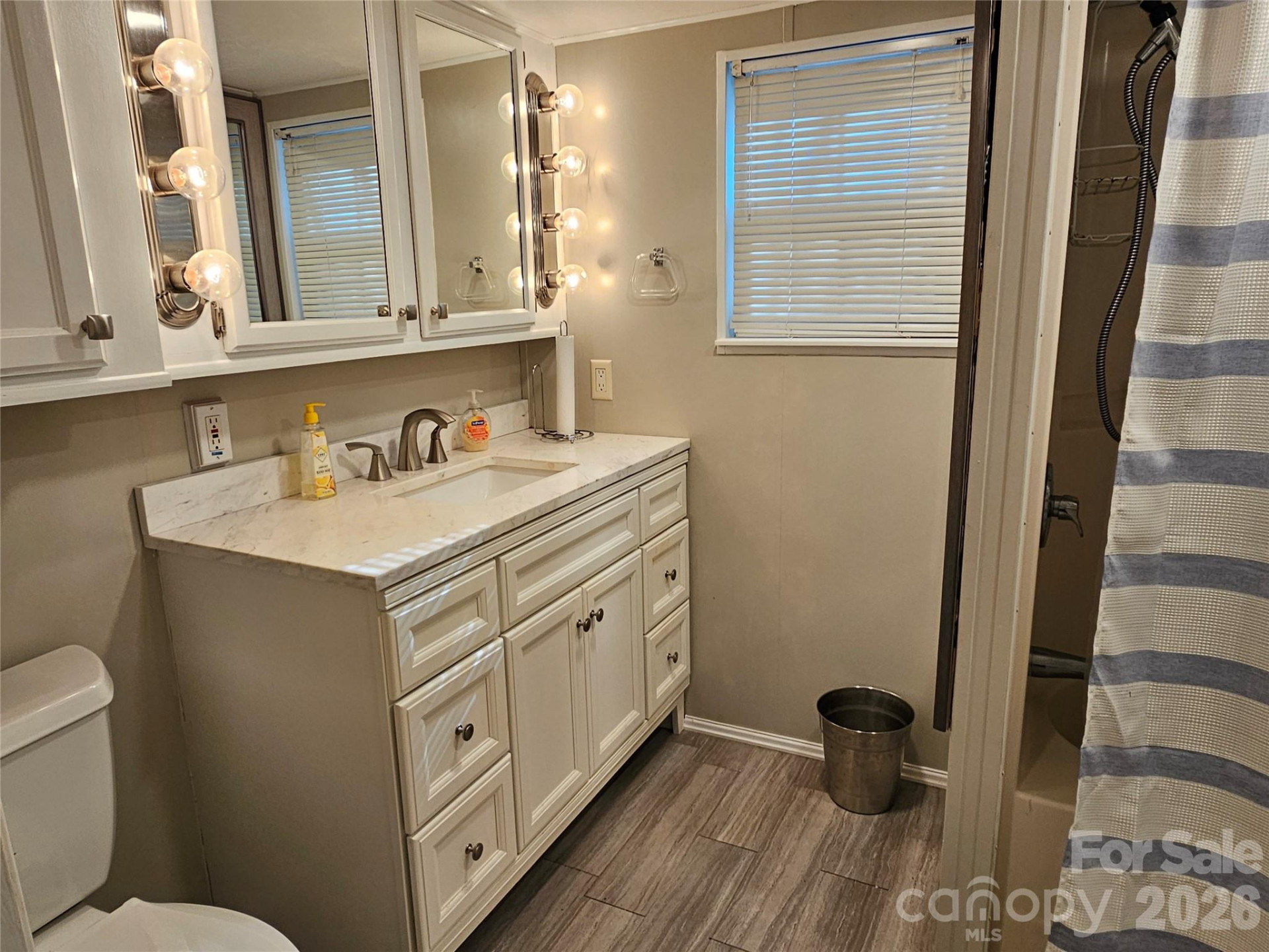 408 Whispering Winds Road - Photo 20