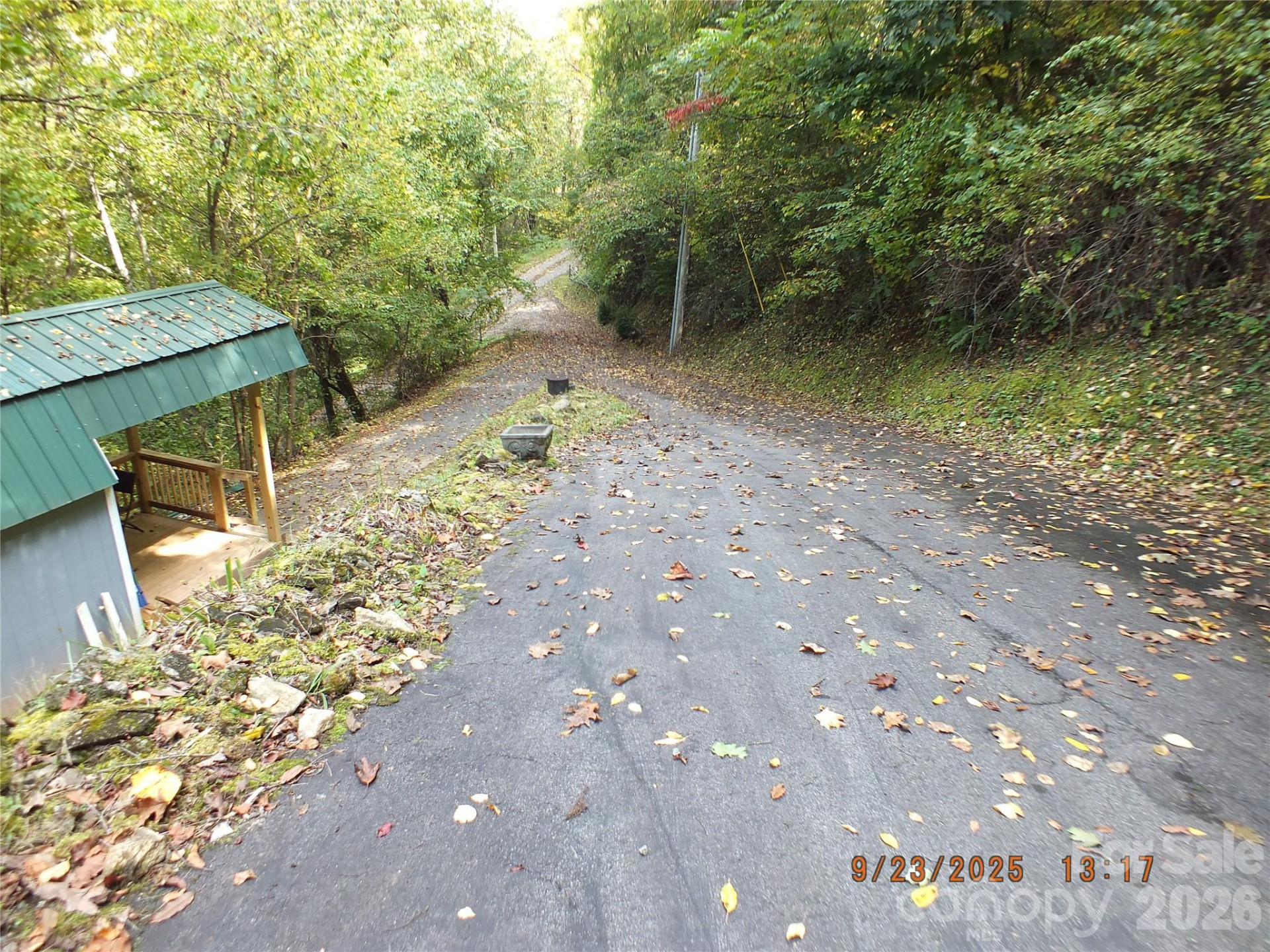 408 Whispering Winds Road - Photo 25