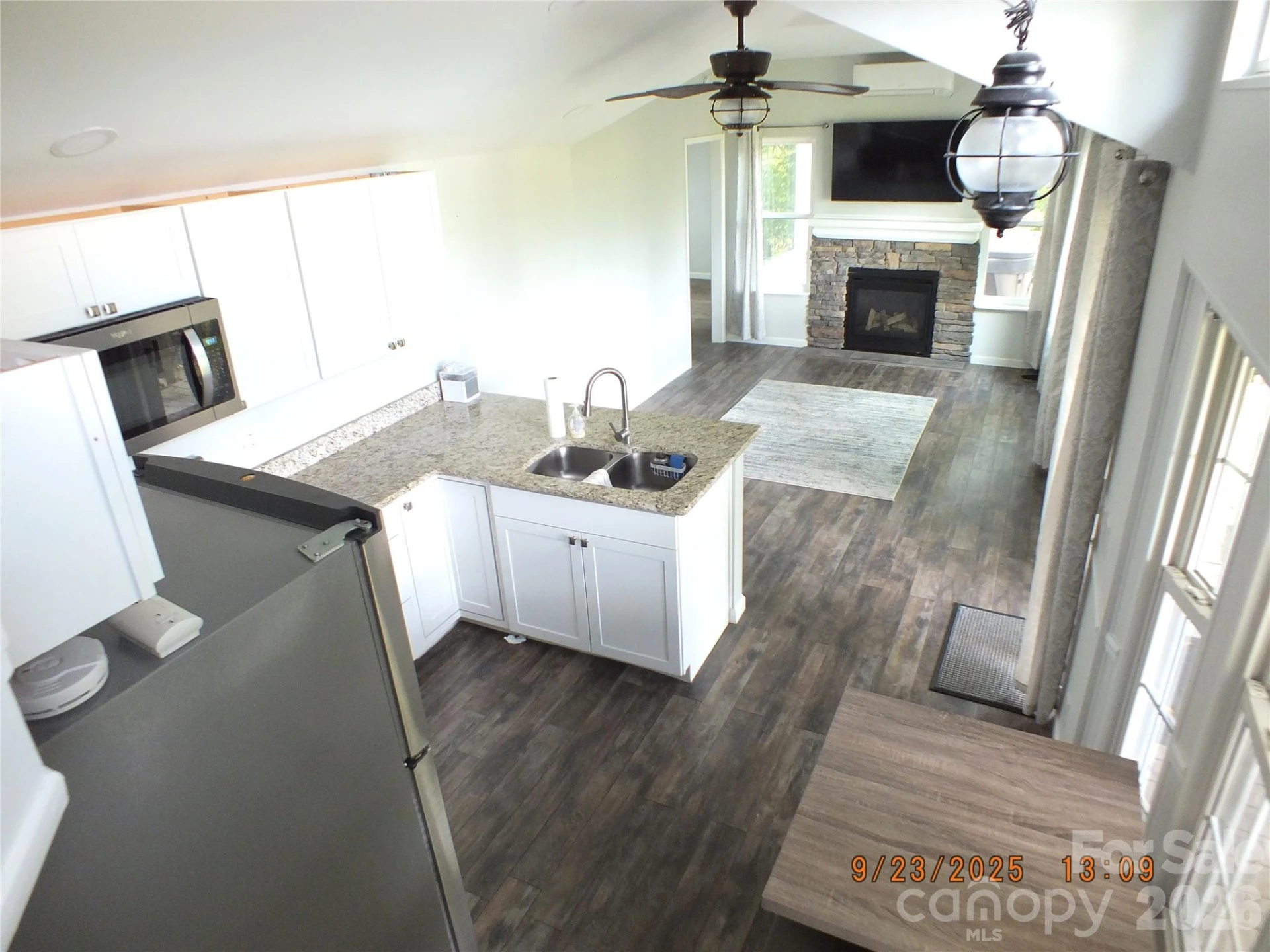 408 Whispering Winds Road - Photo 6