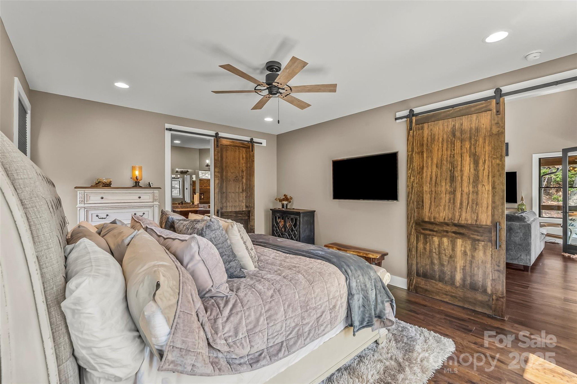 264 Porters Way - Photo 18