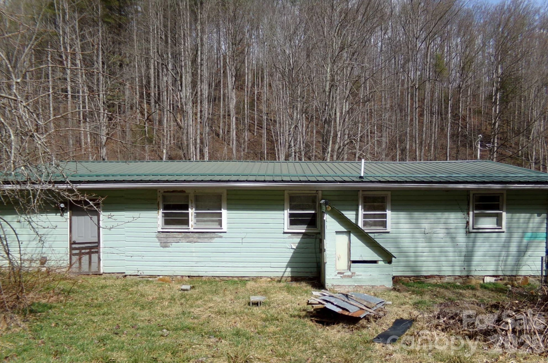 1905 Little Creek Road - Photo 3