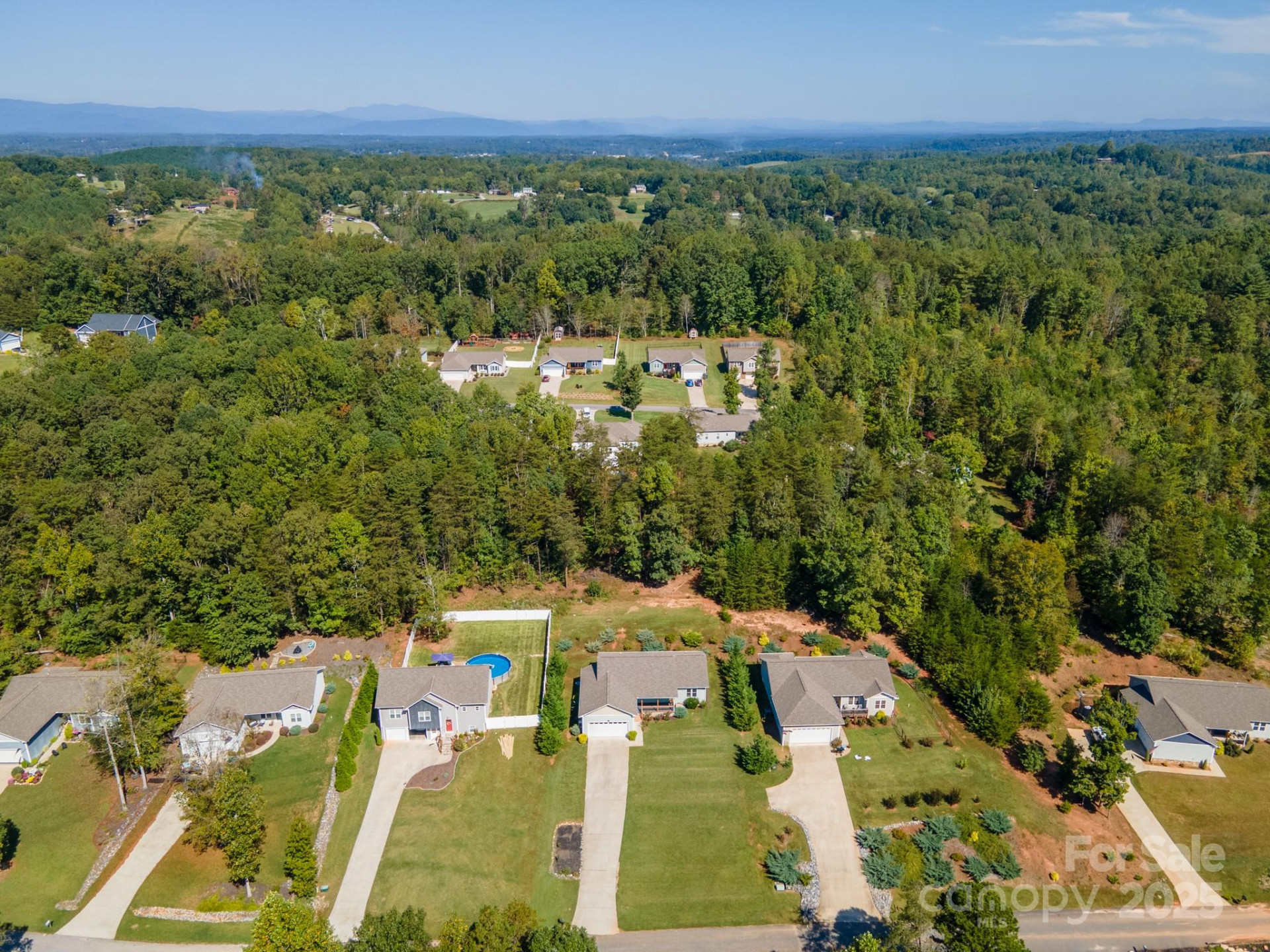2301 Saratoga Run - Photo 33