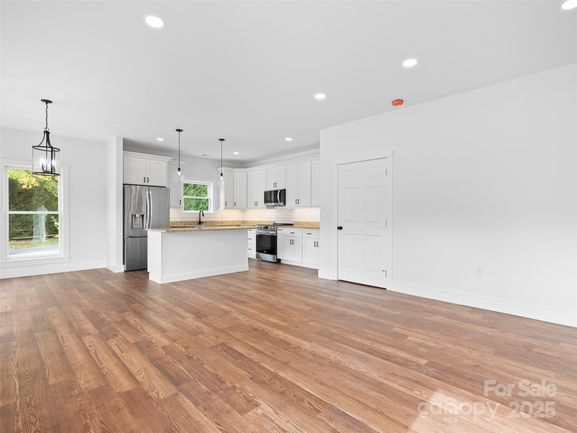 11 Riemar Lane - Photo 4