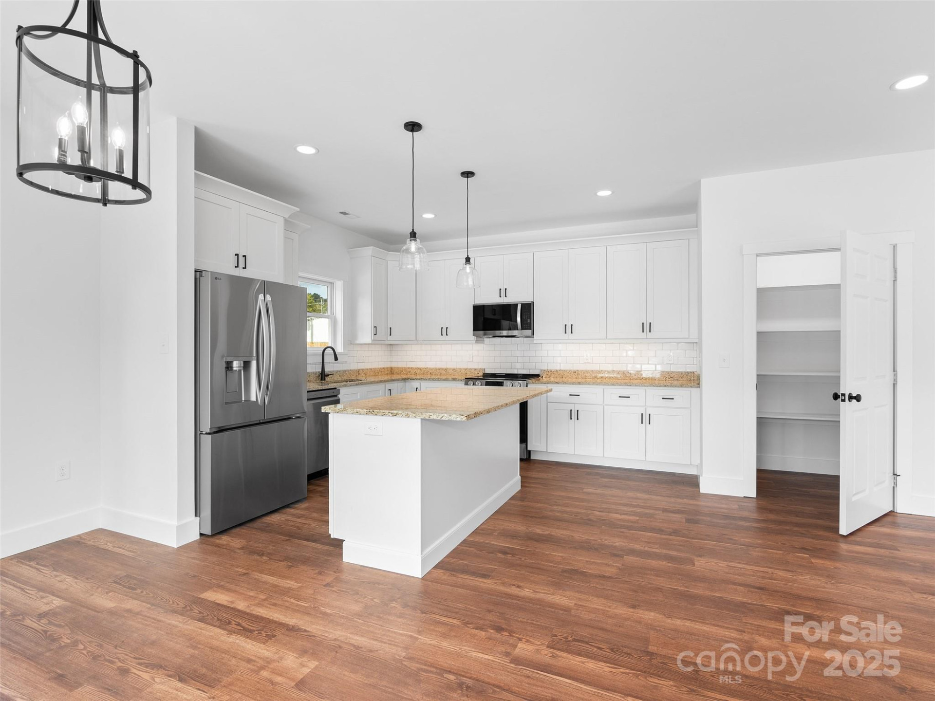 11 Riemar Lane - Photo 5