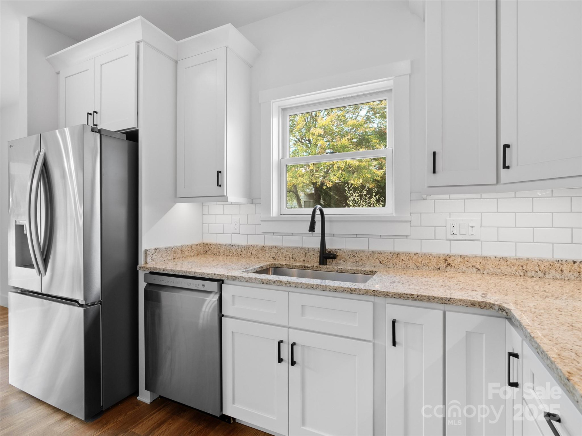 11 Riemar Lane - Photo 8