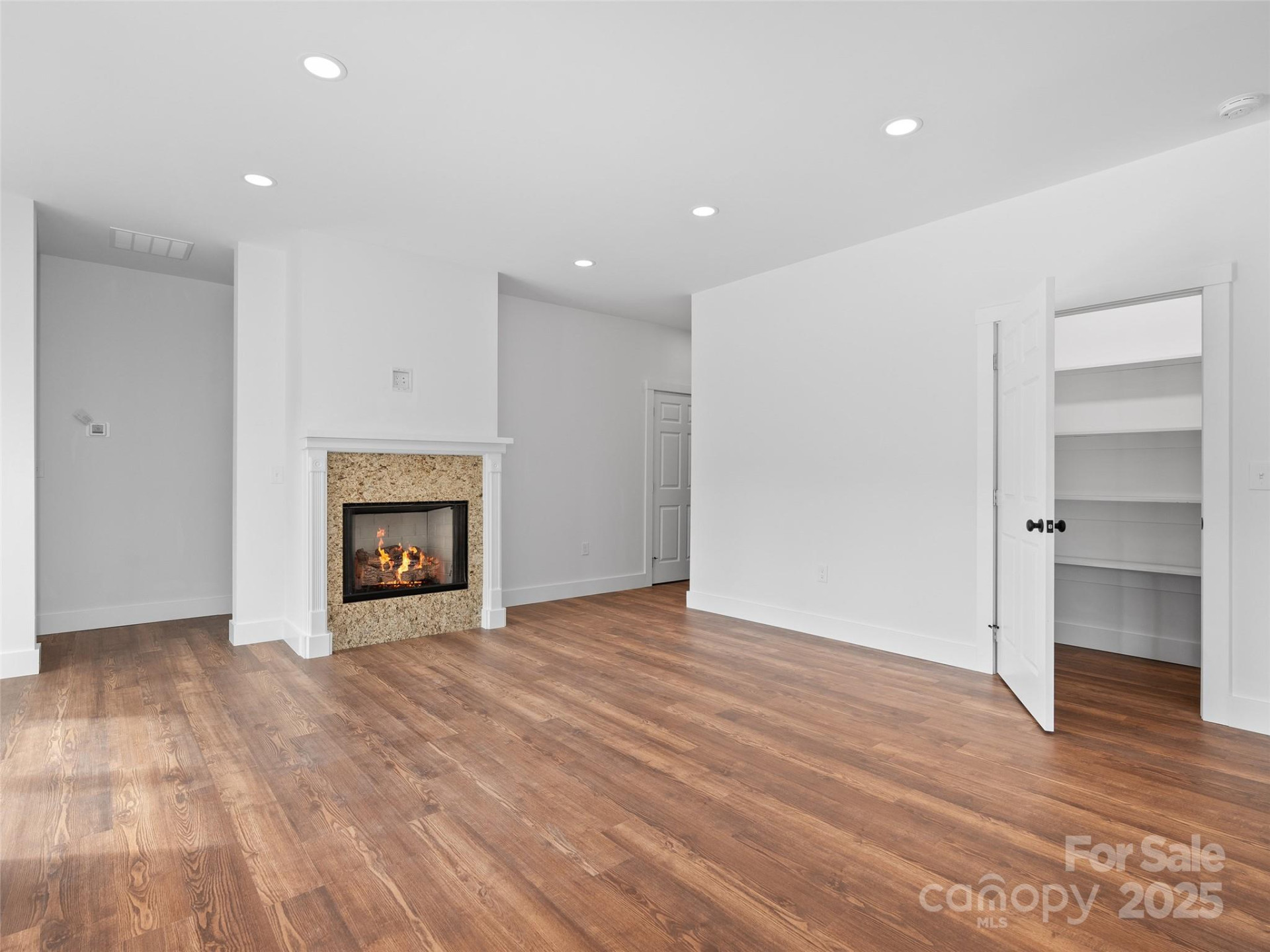 15 Riemar Lane - Photo 10