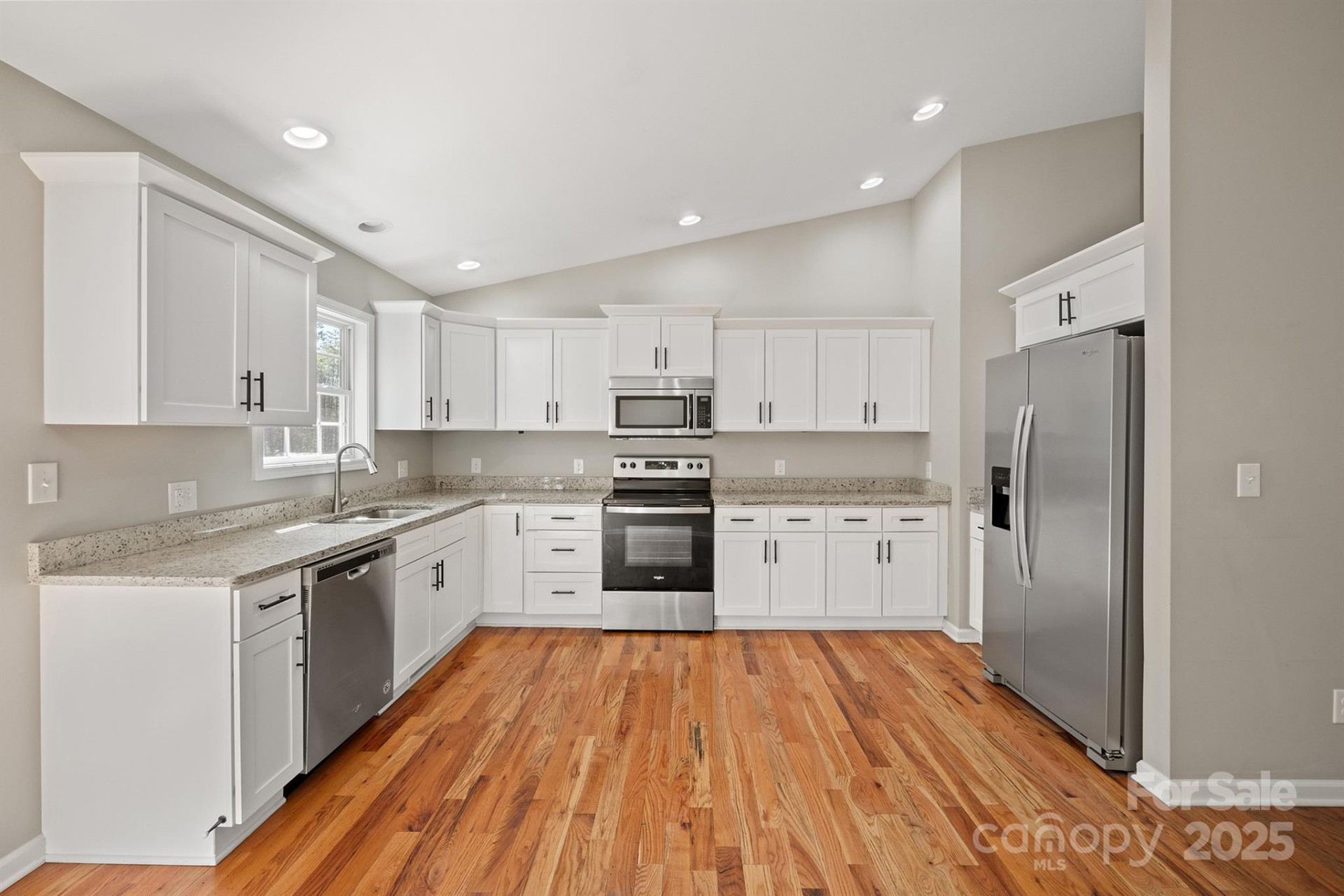 4390 Belmont Drive - Photo 13