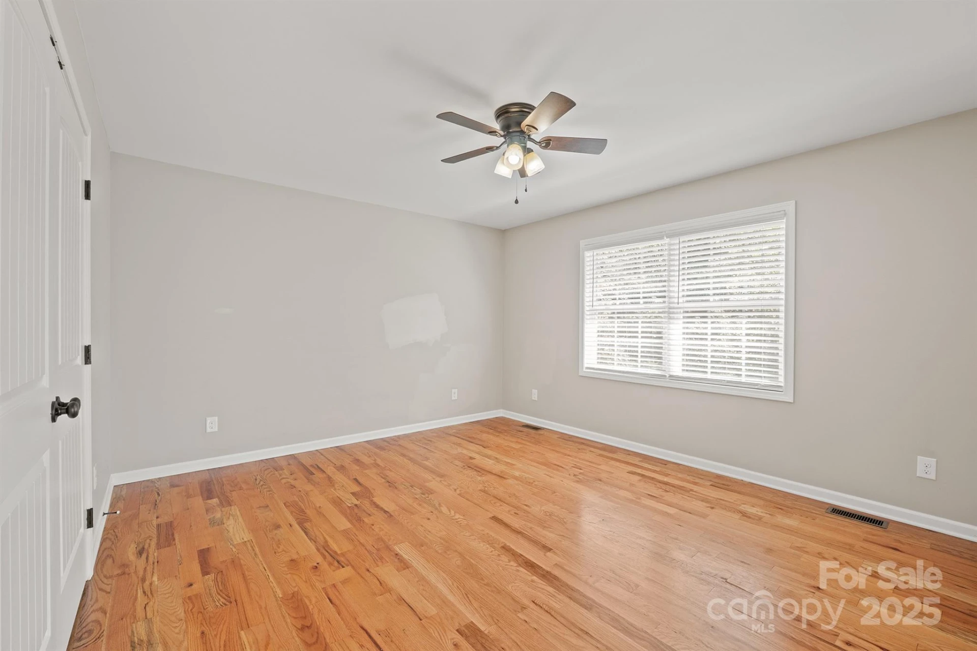 4390 Belmont Drive - Photo 25