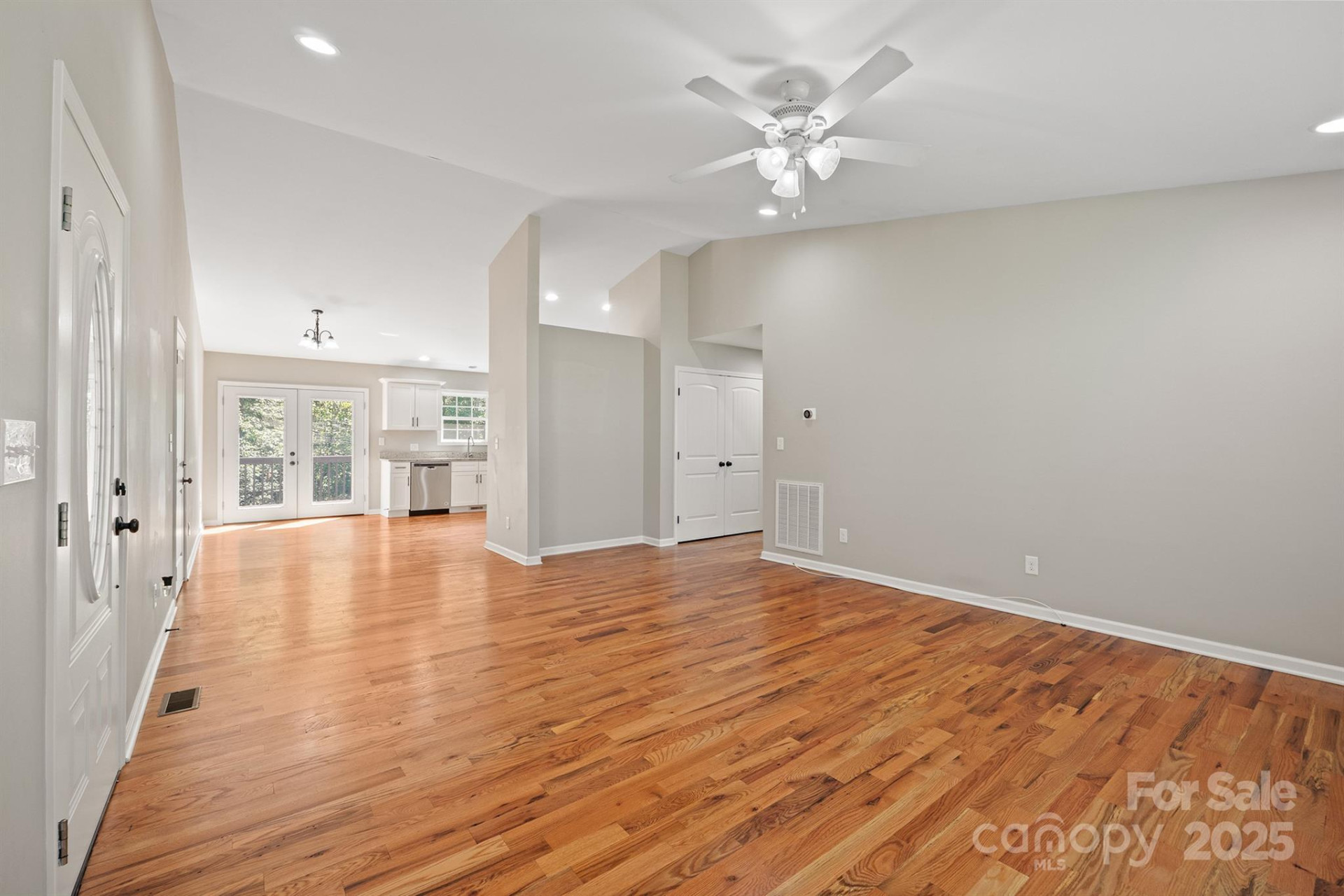4390 Belmont Drive - Photo 10
