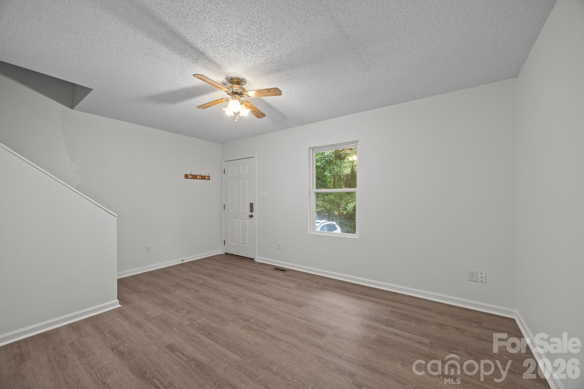 6 Azalea Road #C - Photo 8