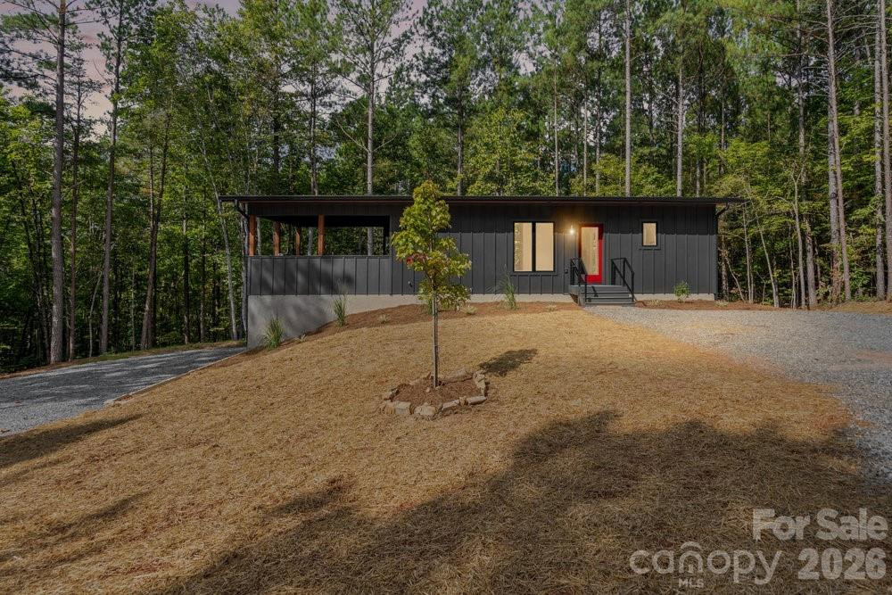 203 Golden Creek Ridge