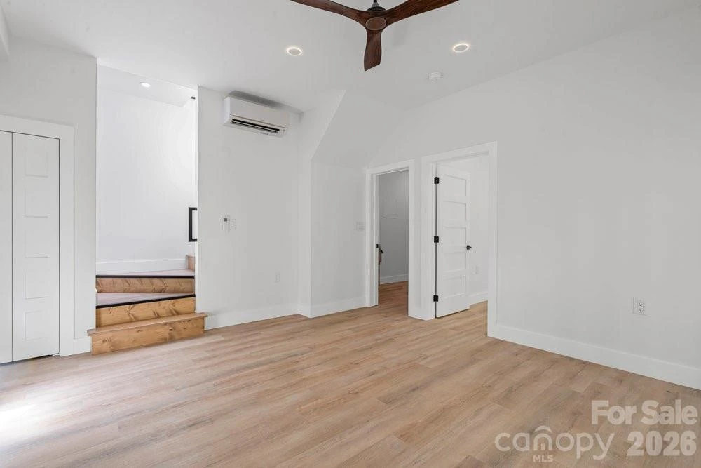 203 Golden Creek Ridge - Photo 36