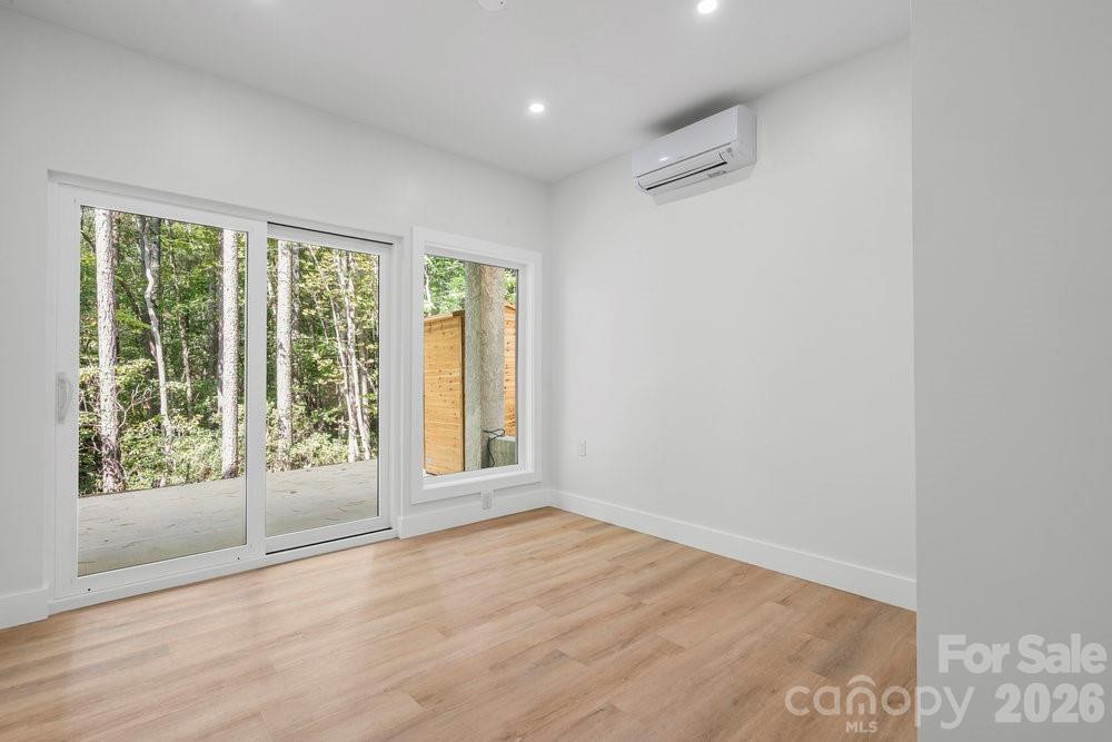 203 Golden Creek Ridge - Photo 40