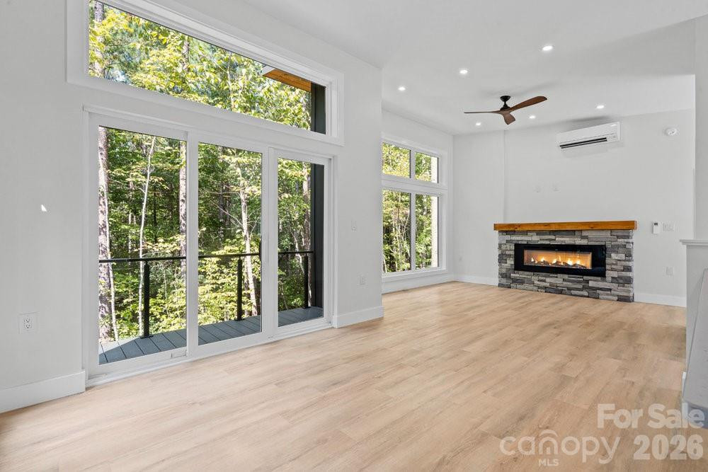 203 Golden Creek Ridge - Photo 7