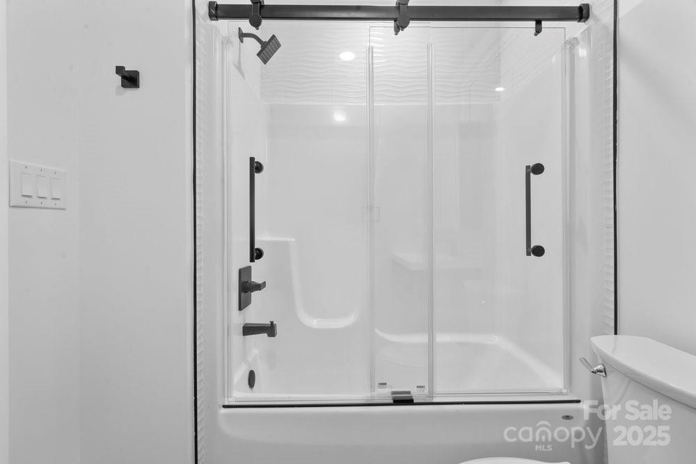 173 Golden Creek Ridge - Photo 34